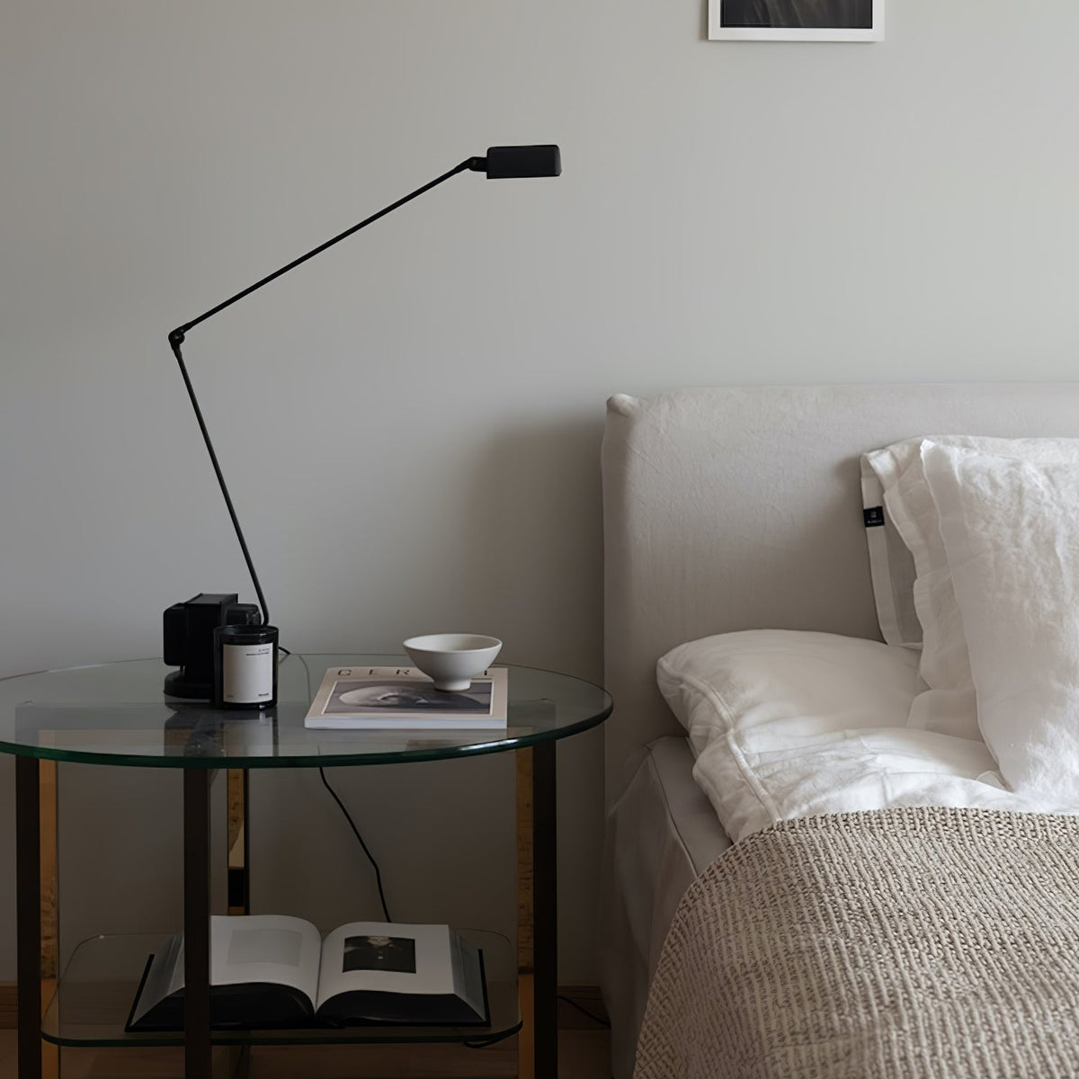 Orvyn Minimalist Table Lamp