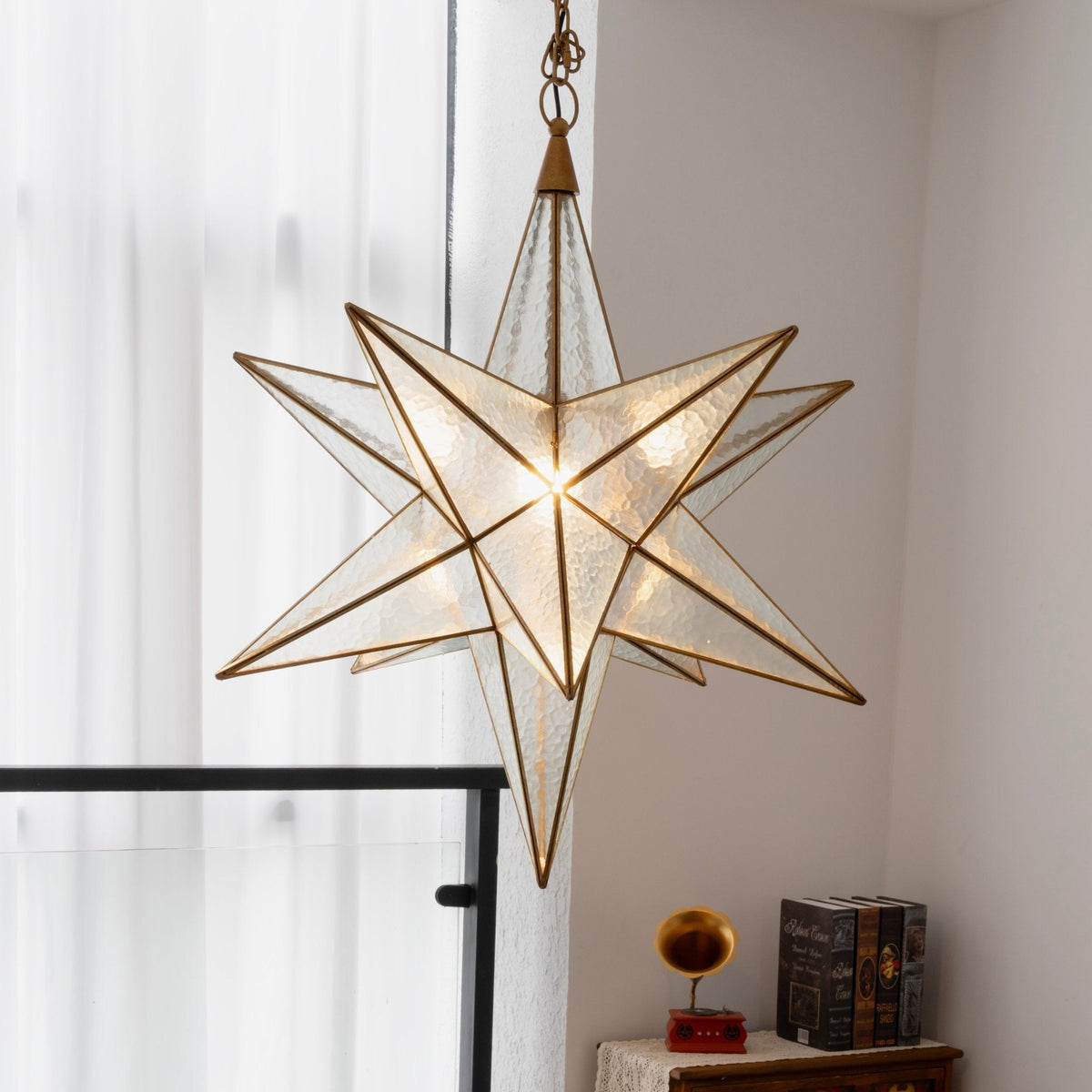Sotr Elegant Glass Star Chandelier