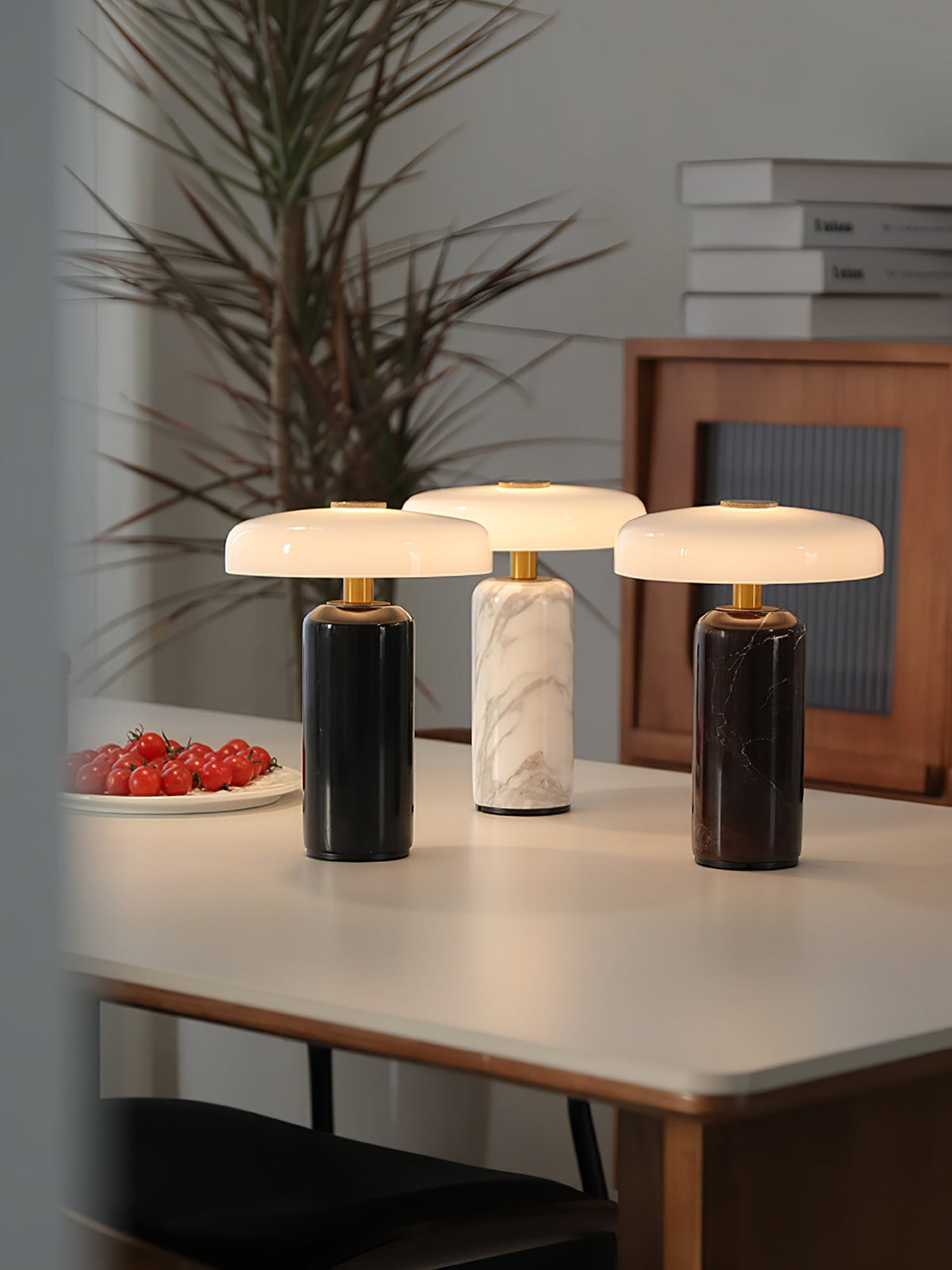 Goeva Marble Table Lamp