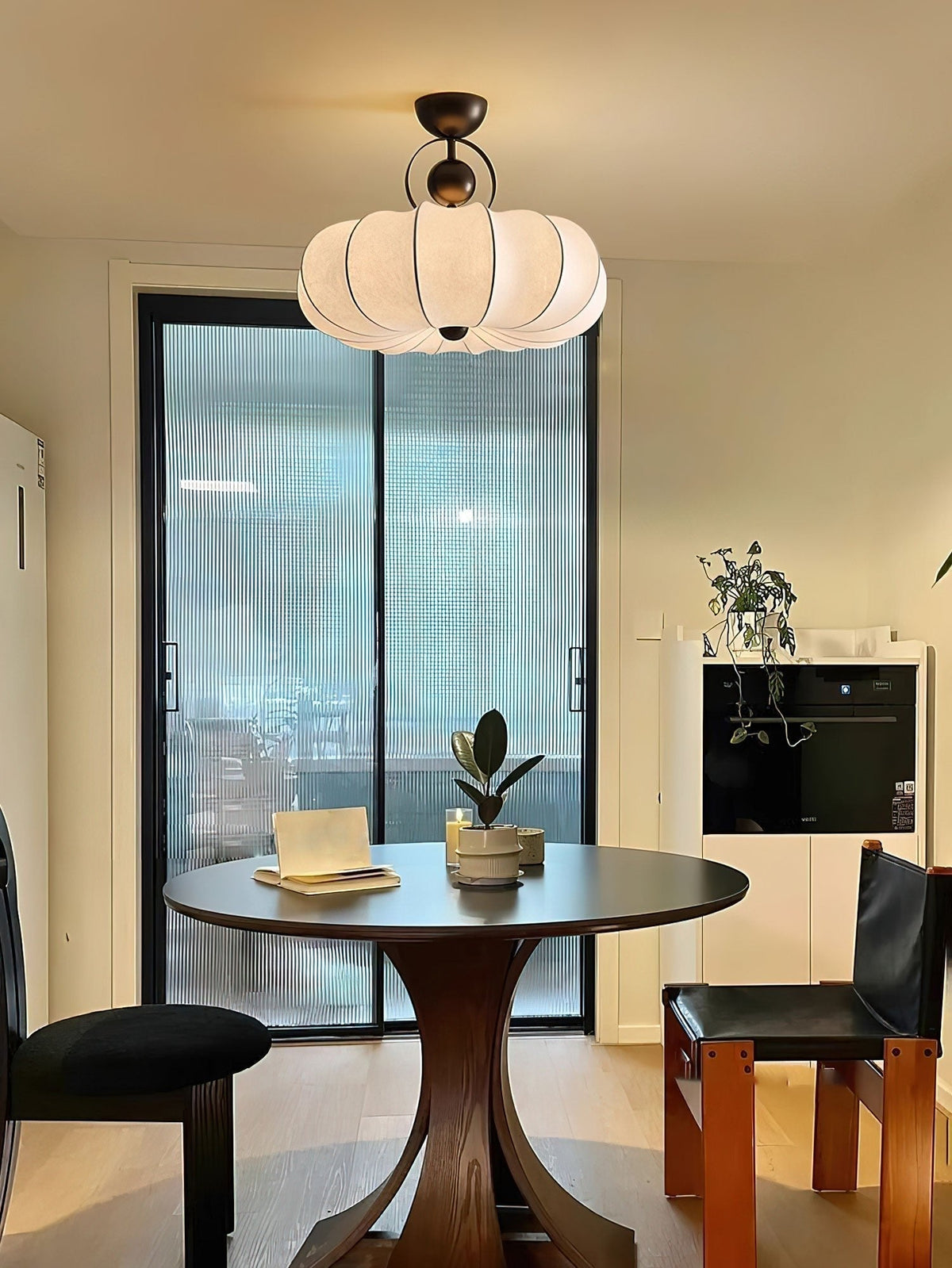 Yunshui Petal Fabric Bronze Pendant Light