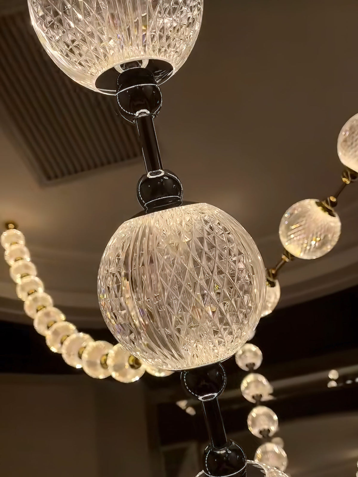 Esiena Strand Necklace Chandelier