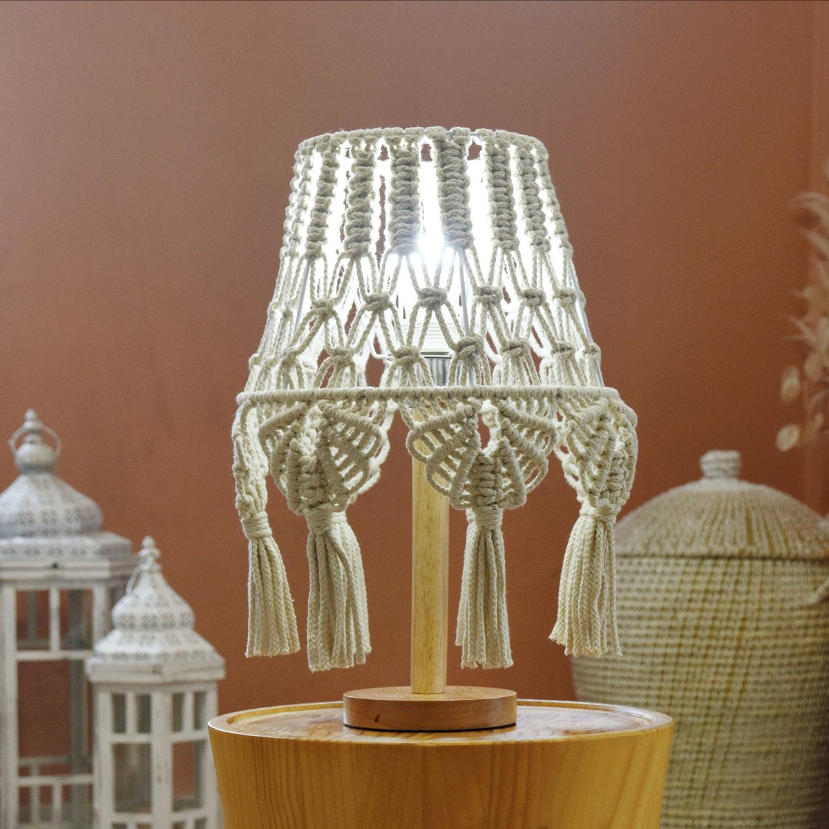 Tassara Wood Table Lamp