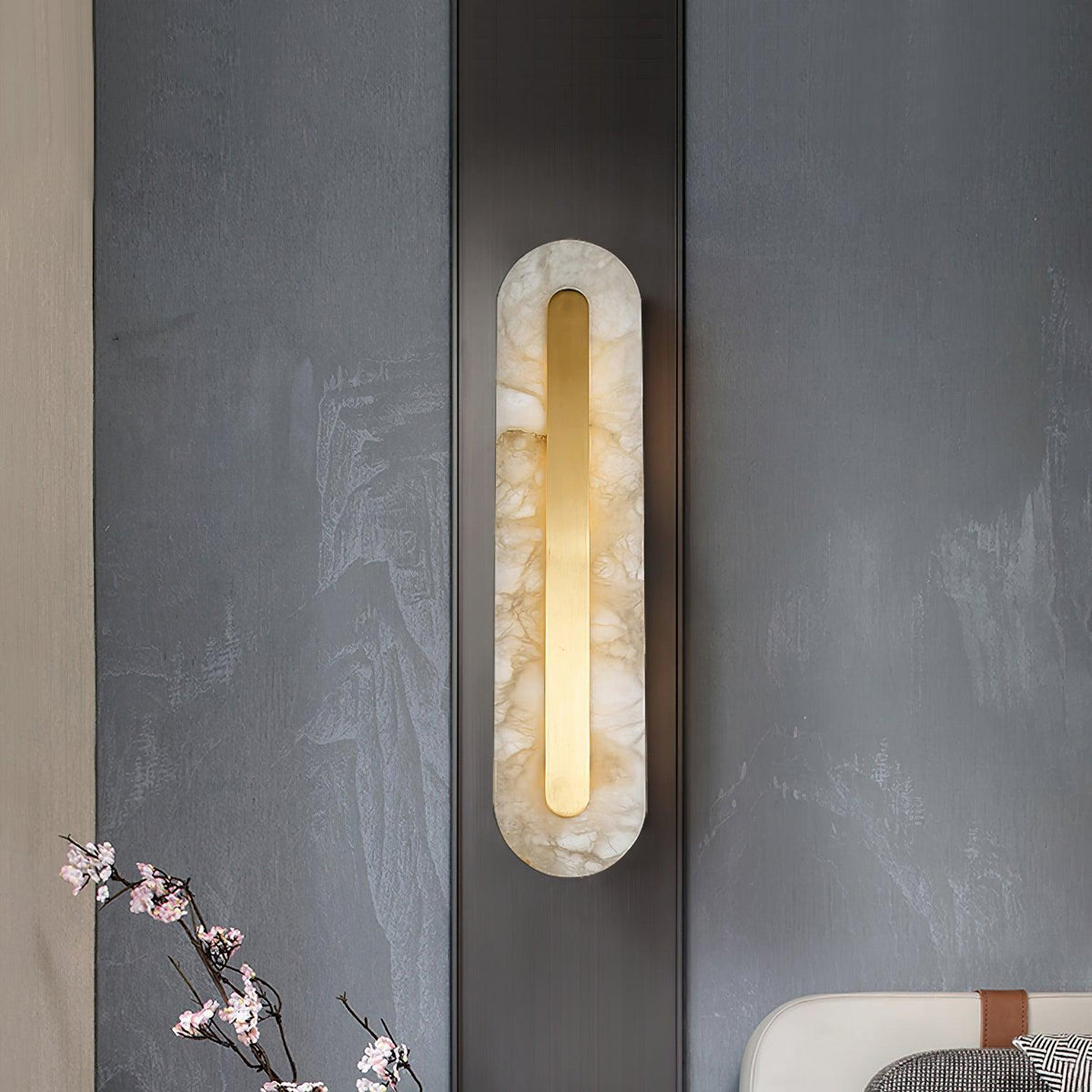 Selvia Minimalist Alabaster Wall Light