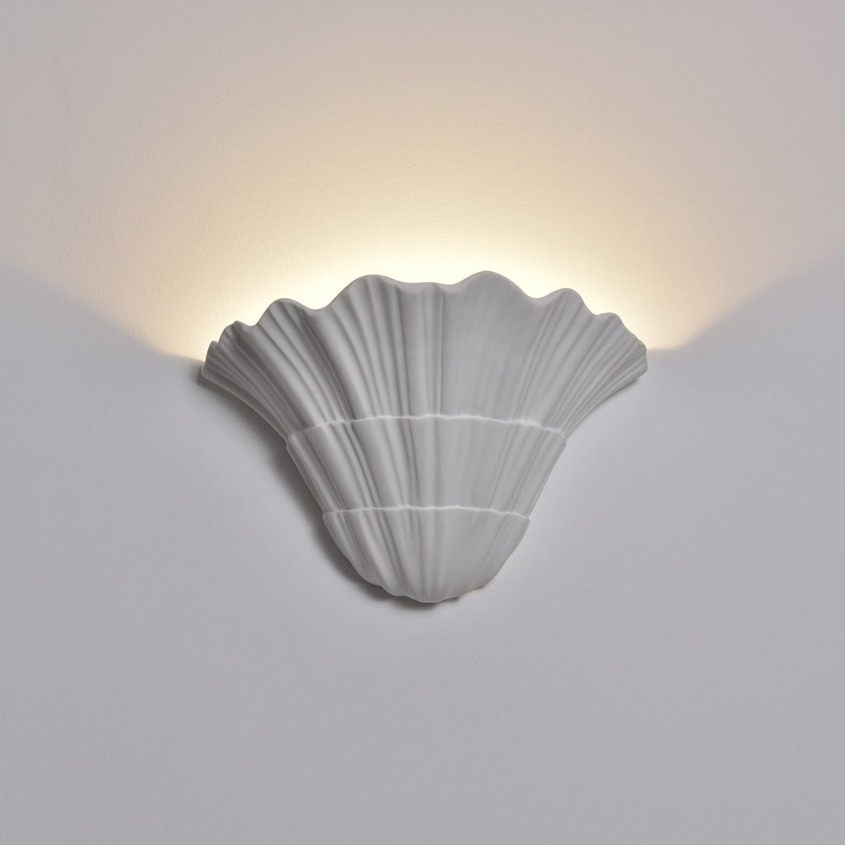 Mirivina Modern Wall Light