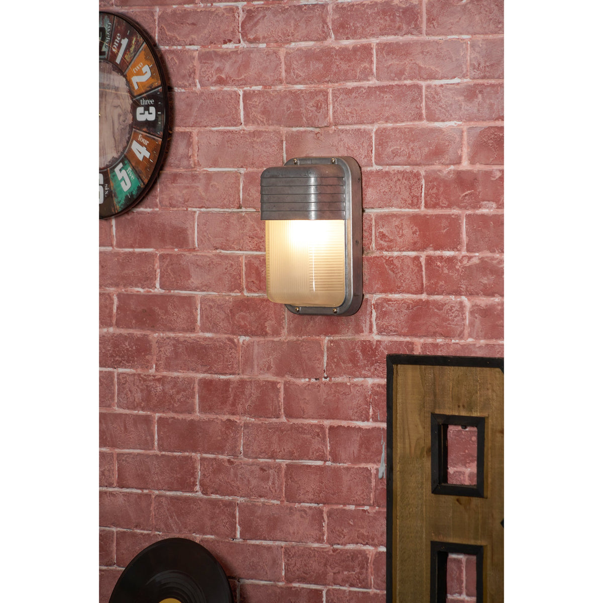 Duya Marine Outdoor Wall Light