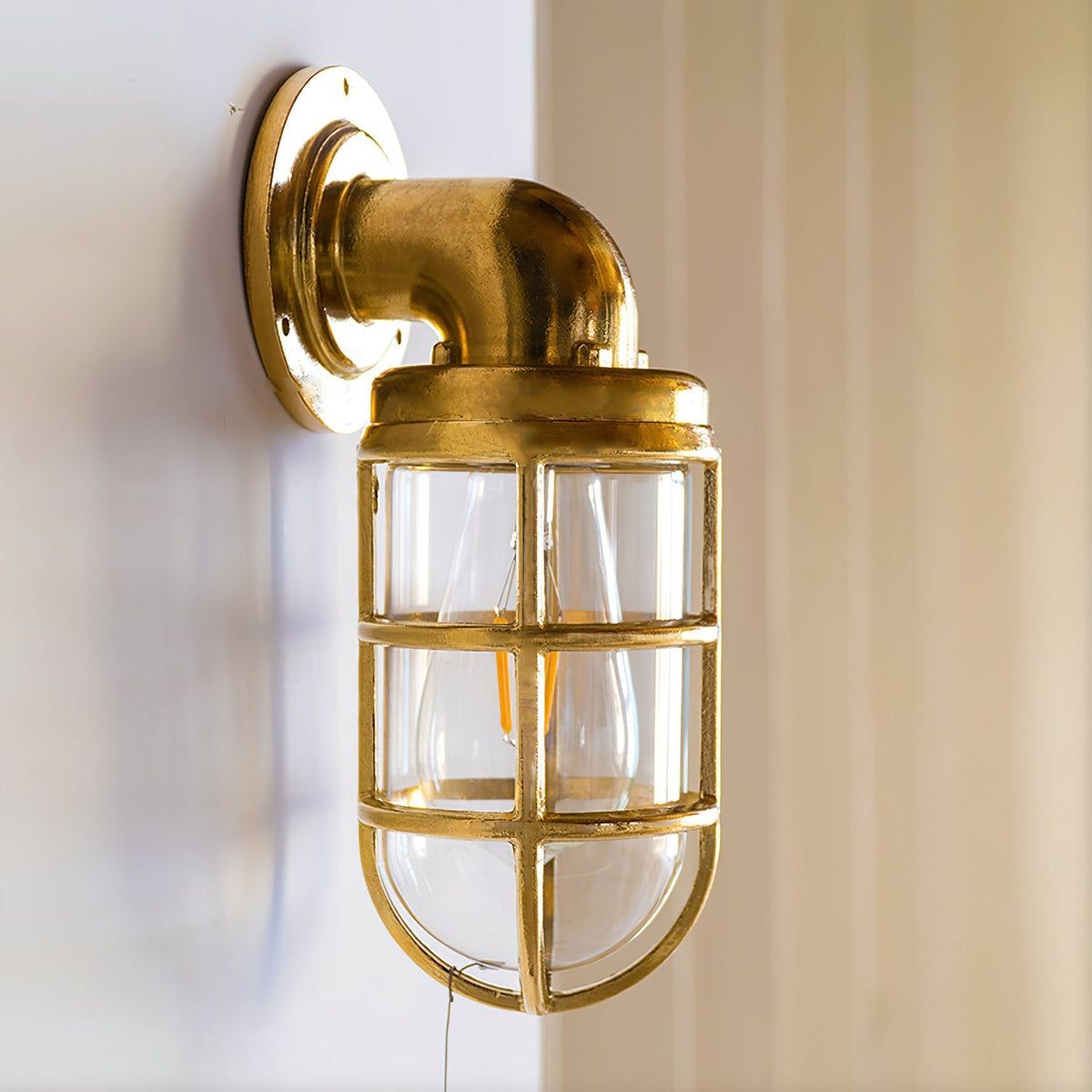 Bugus Marine Outdoor Light
