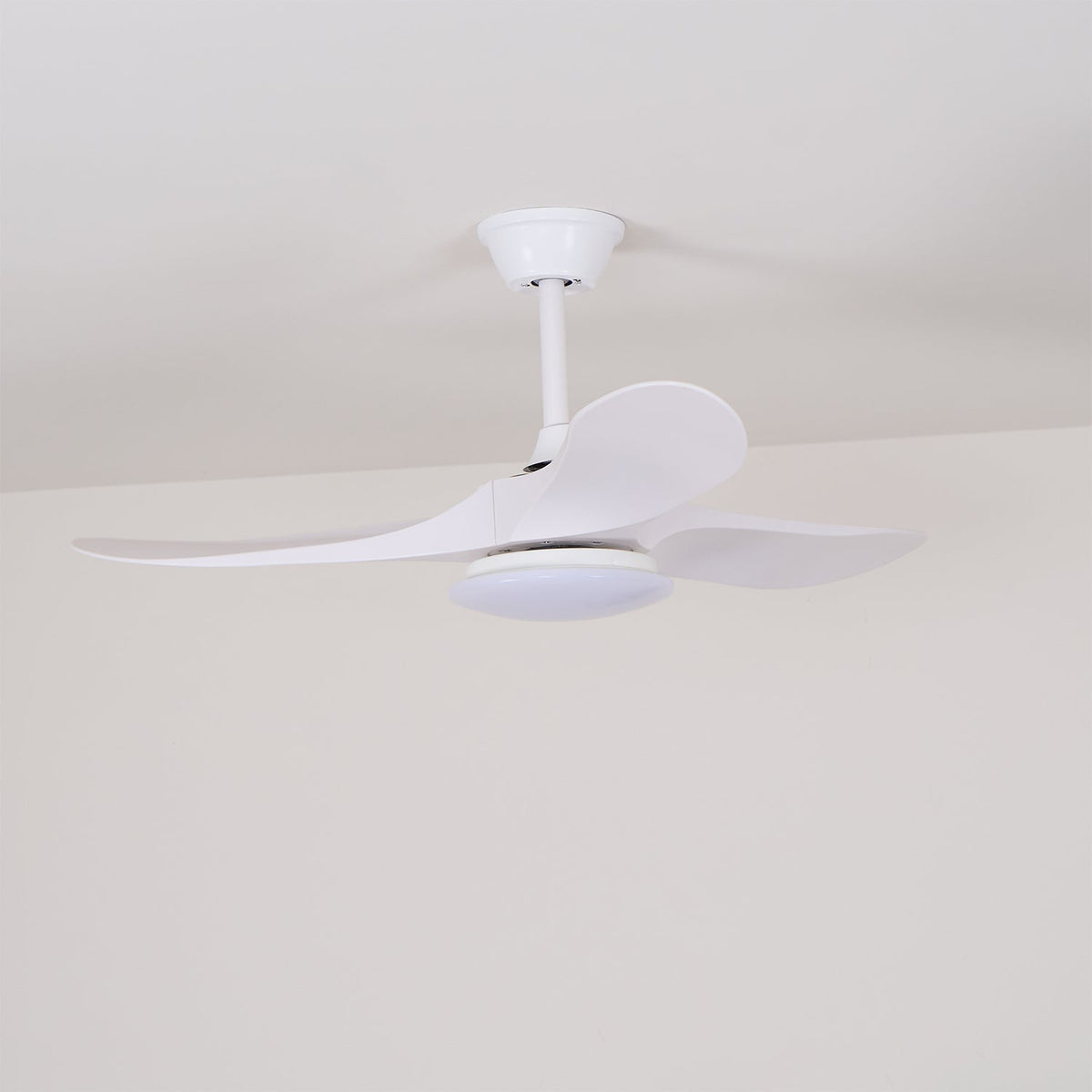 Velix Modern Wood Ceiling Fan Light