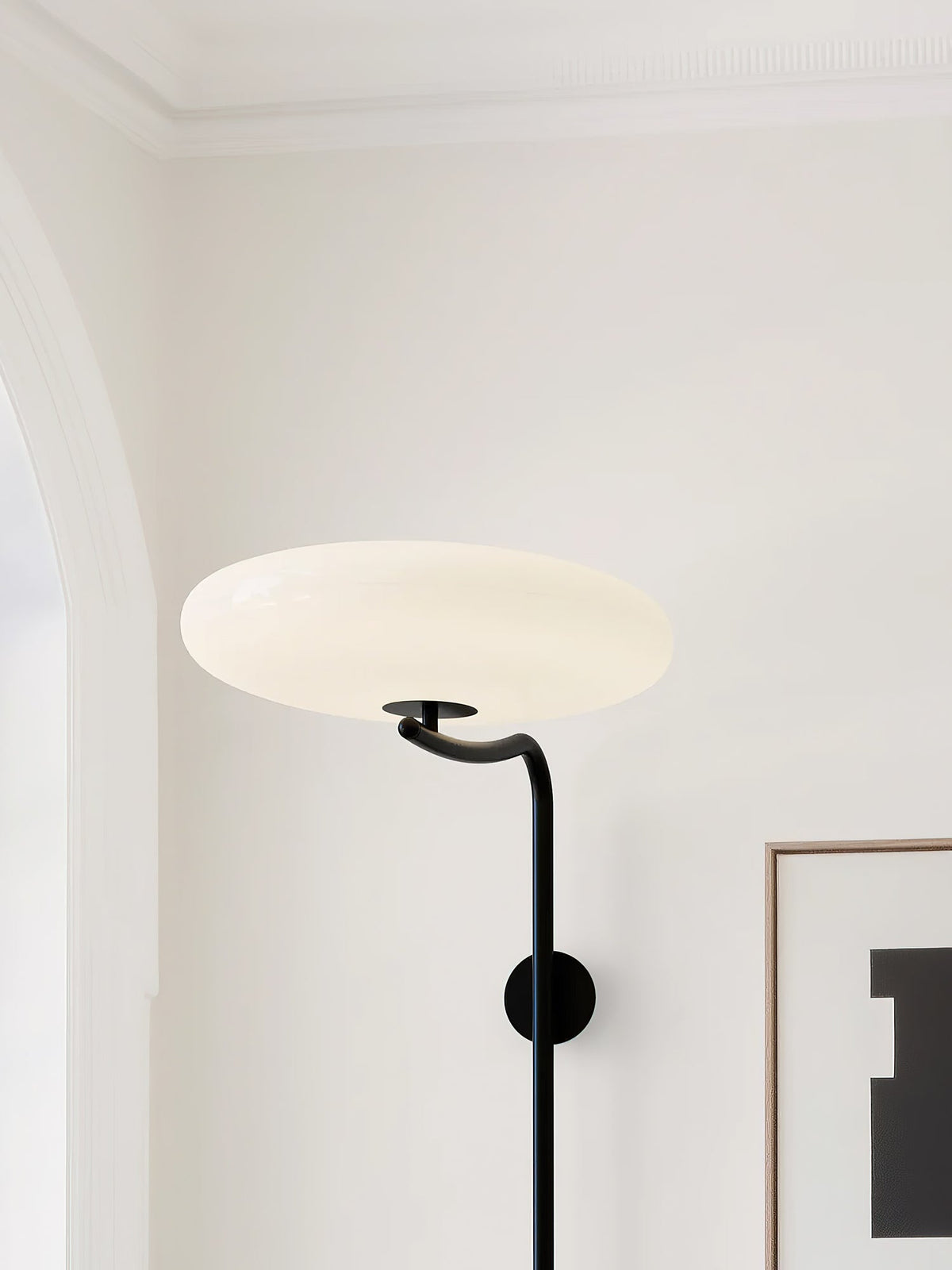 Calumi Plug-in Wall Lamp