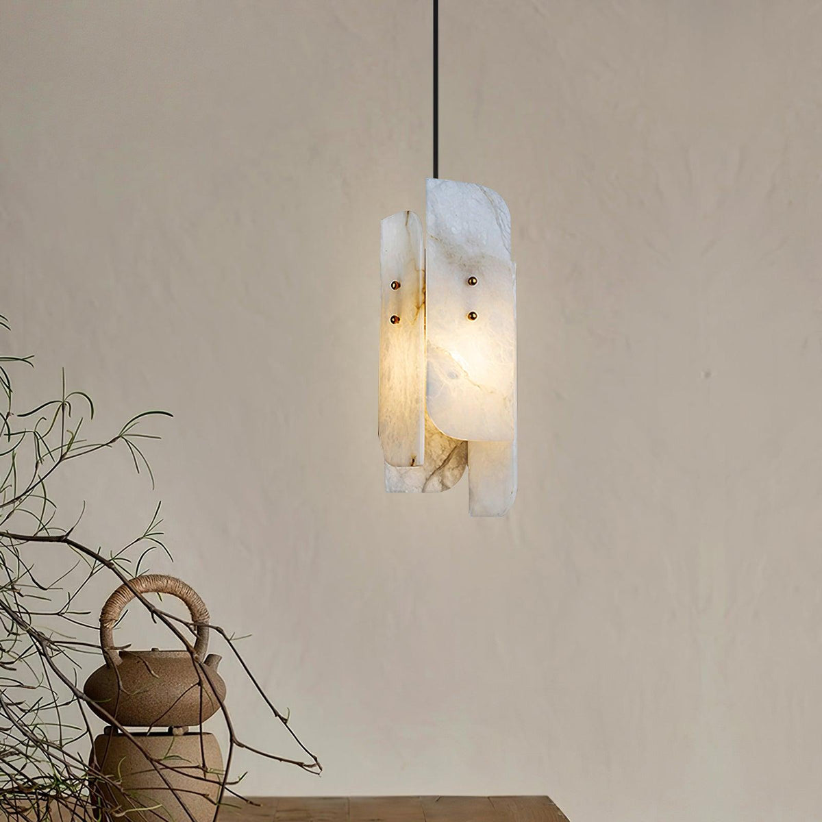 Ebdia Mini Alabaster Pendant Light