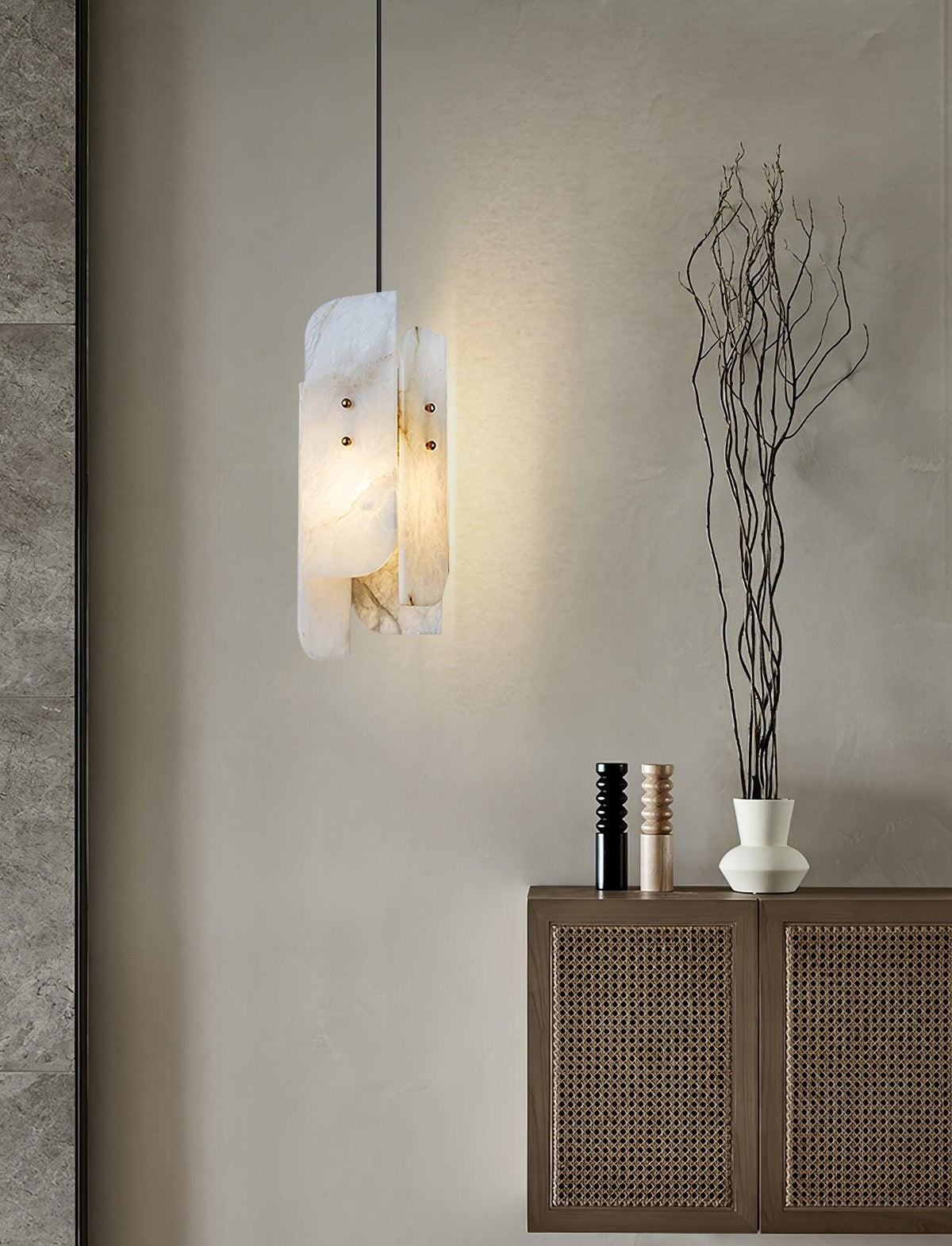 Ebdia Mini Alabaster Pendant Light