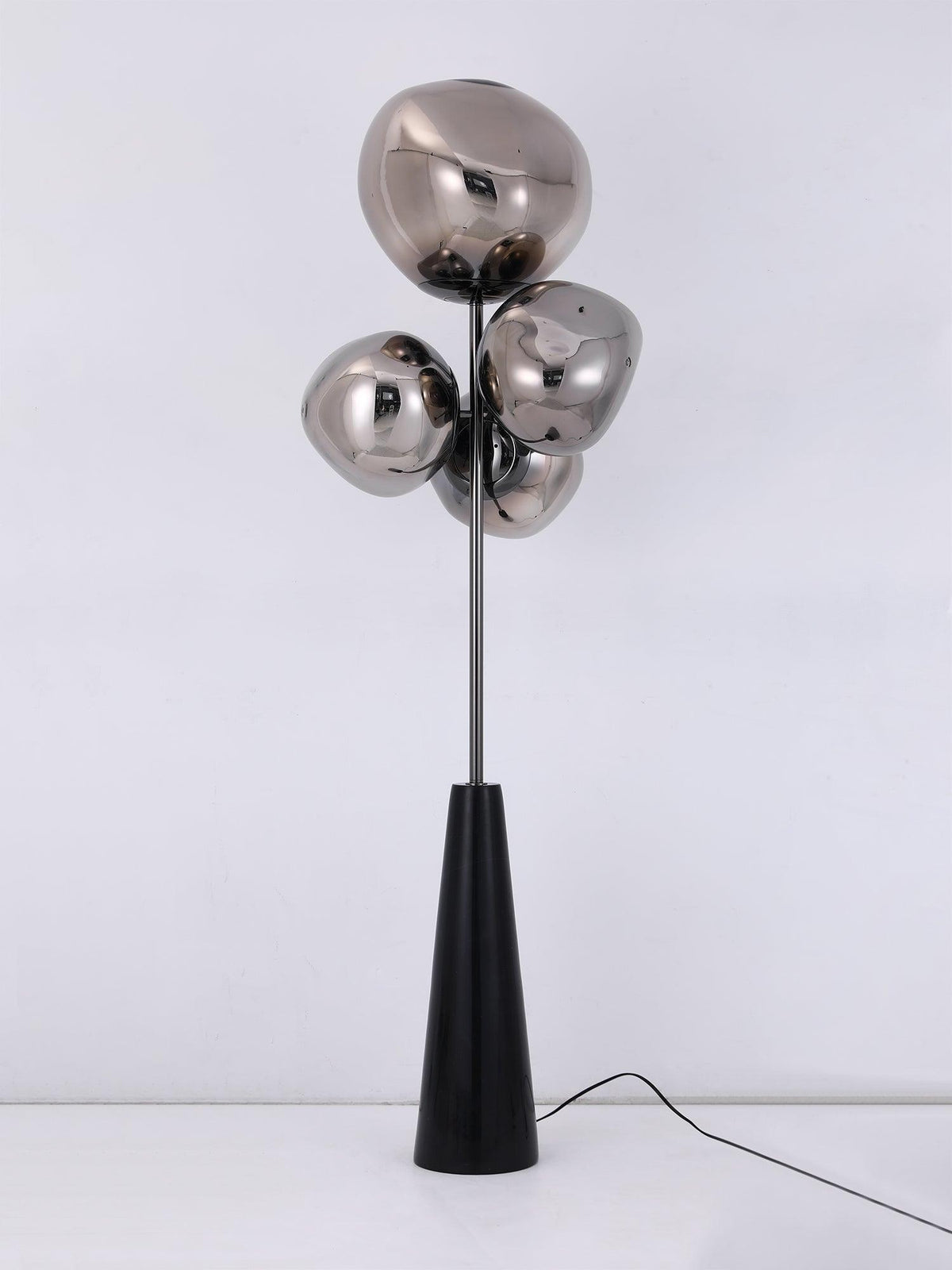 Viri Modern Marble Floor Lamp