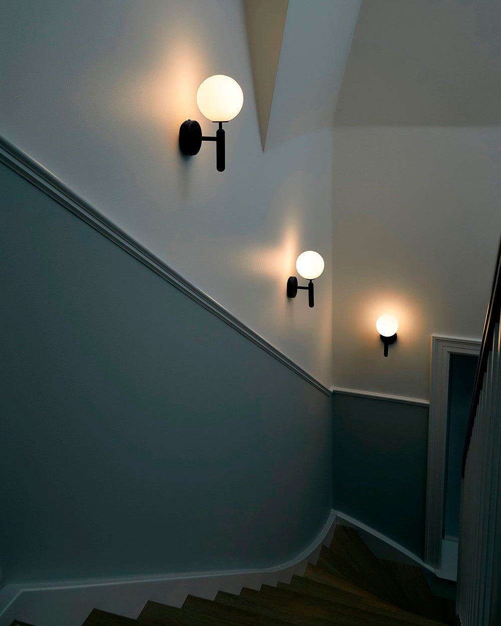 Ilirila Modern Minimalist Brass Glass Wall Light