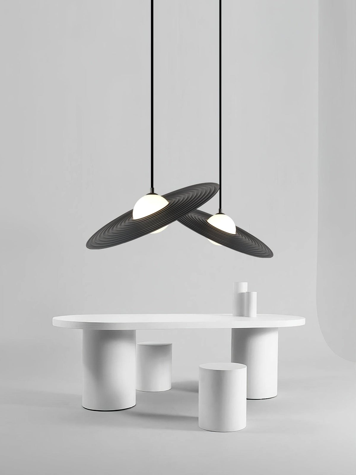 Viraalise Pendant Light PE LED Plate White and Black