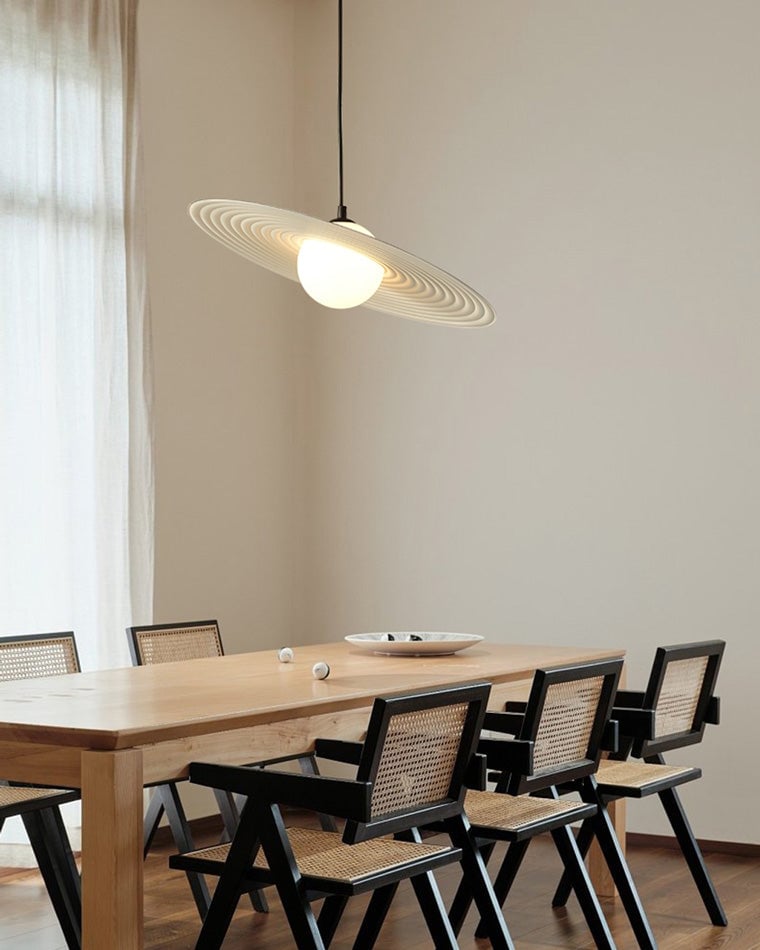 Viraalise Pendant Light PE LED Plate White and Black
