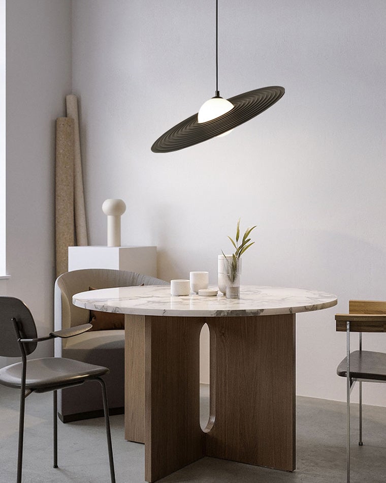 Viraalise Pendant Light PE LED Plate White and Black