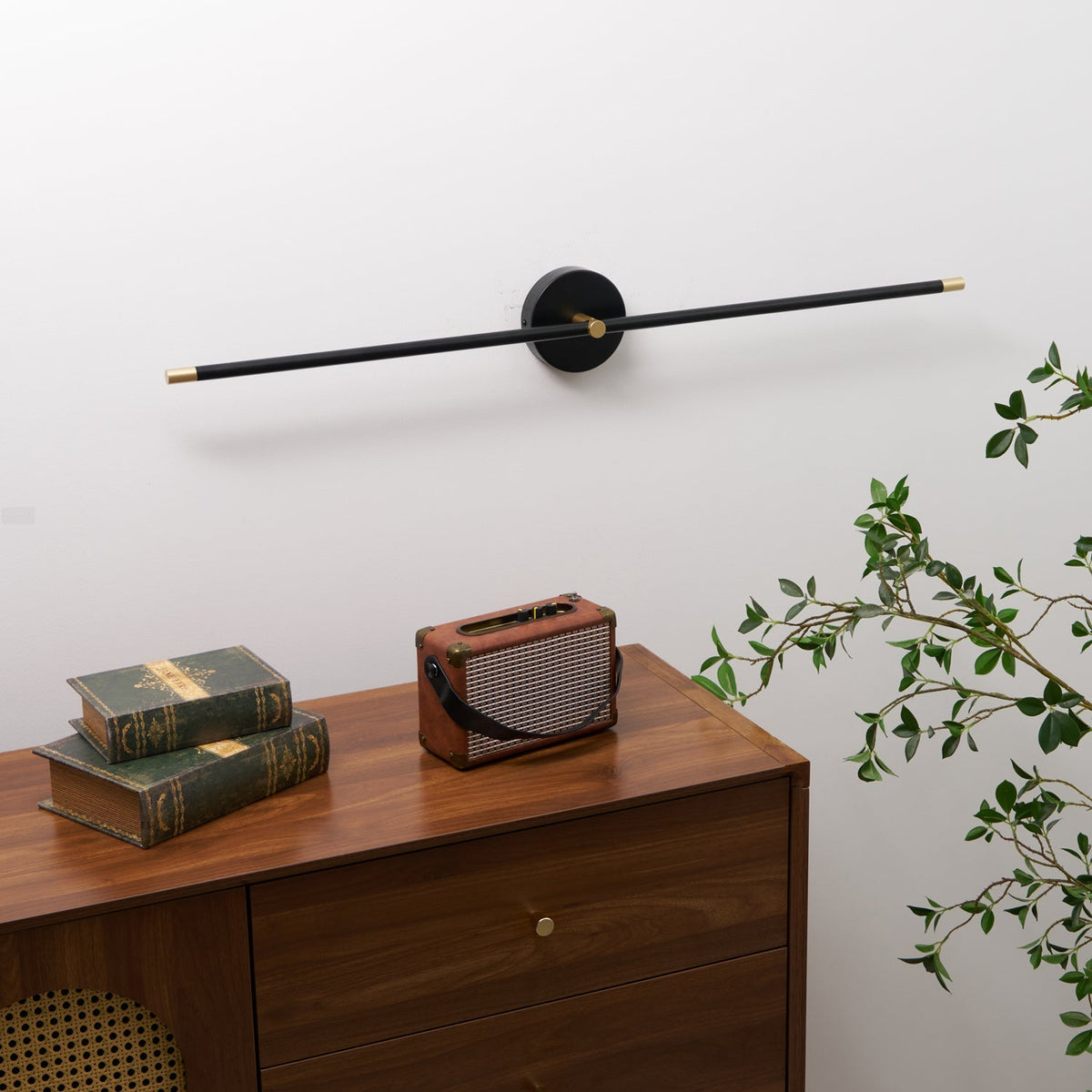 Xizia Edge Linear LED Indoor Wall Light