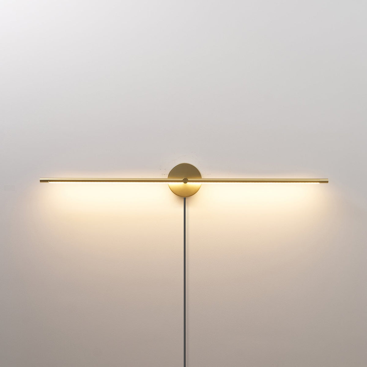 Minimalist Modern Minimalist Linear LED Plug-in Wall Lamp