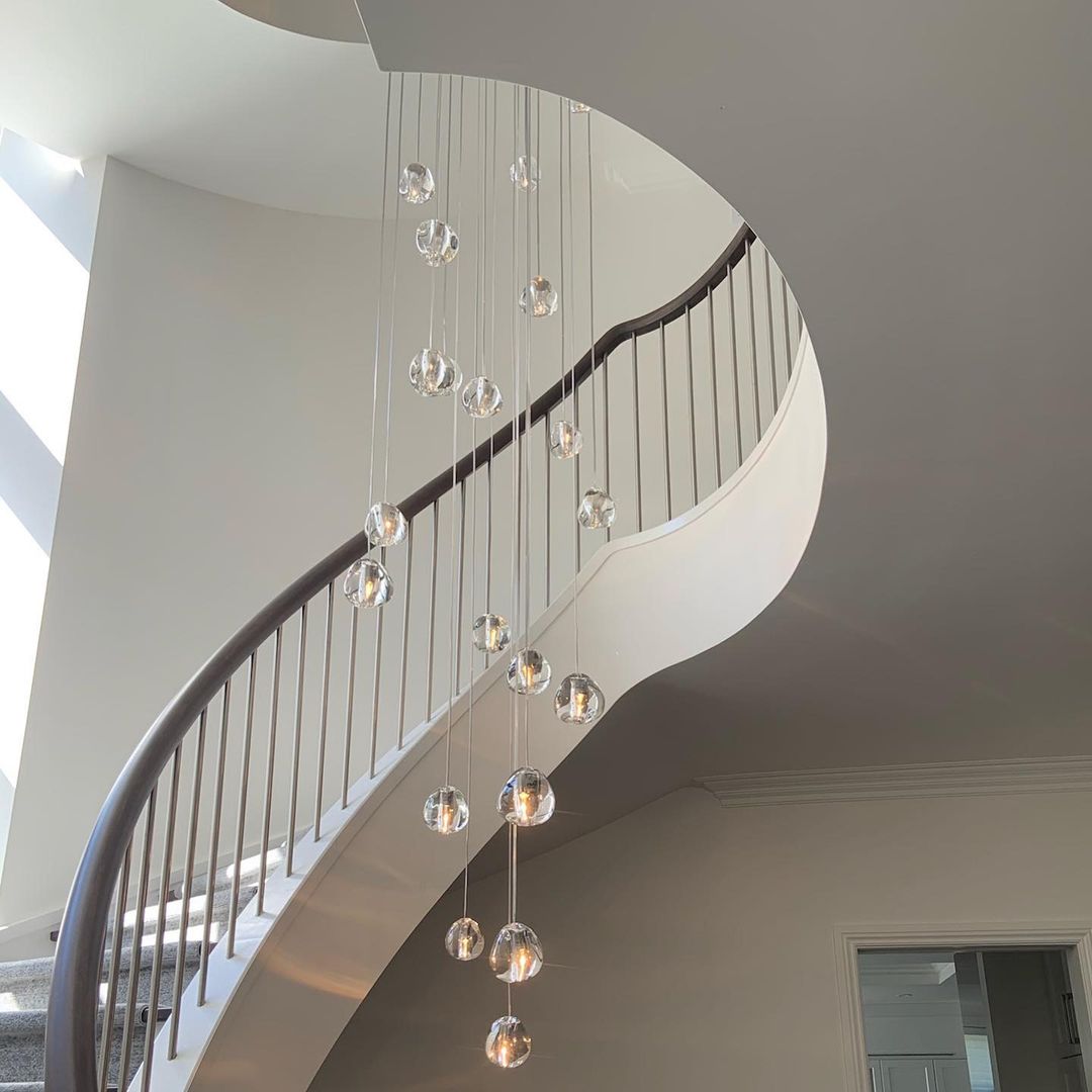 Gevlin Postmodern Luxury Cherry Crystal Pendant Lamp