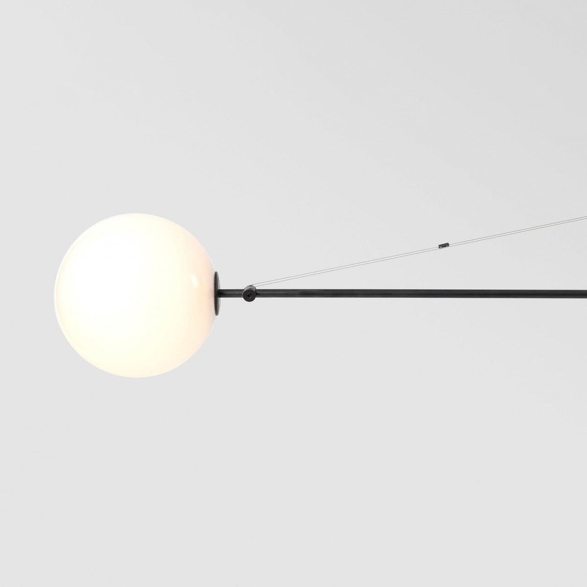 Viraiseon Chandelier Mobile Black Minimalist