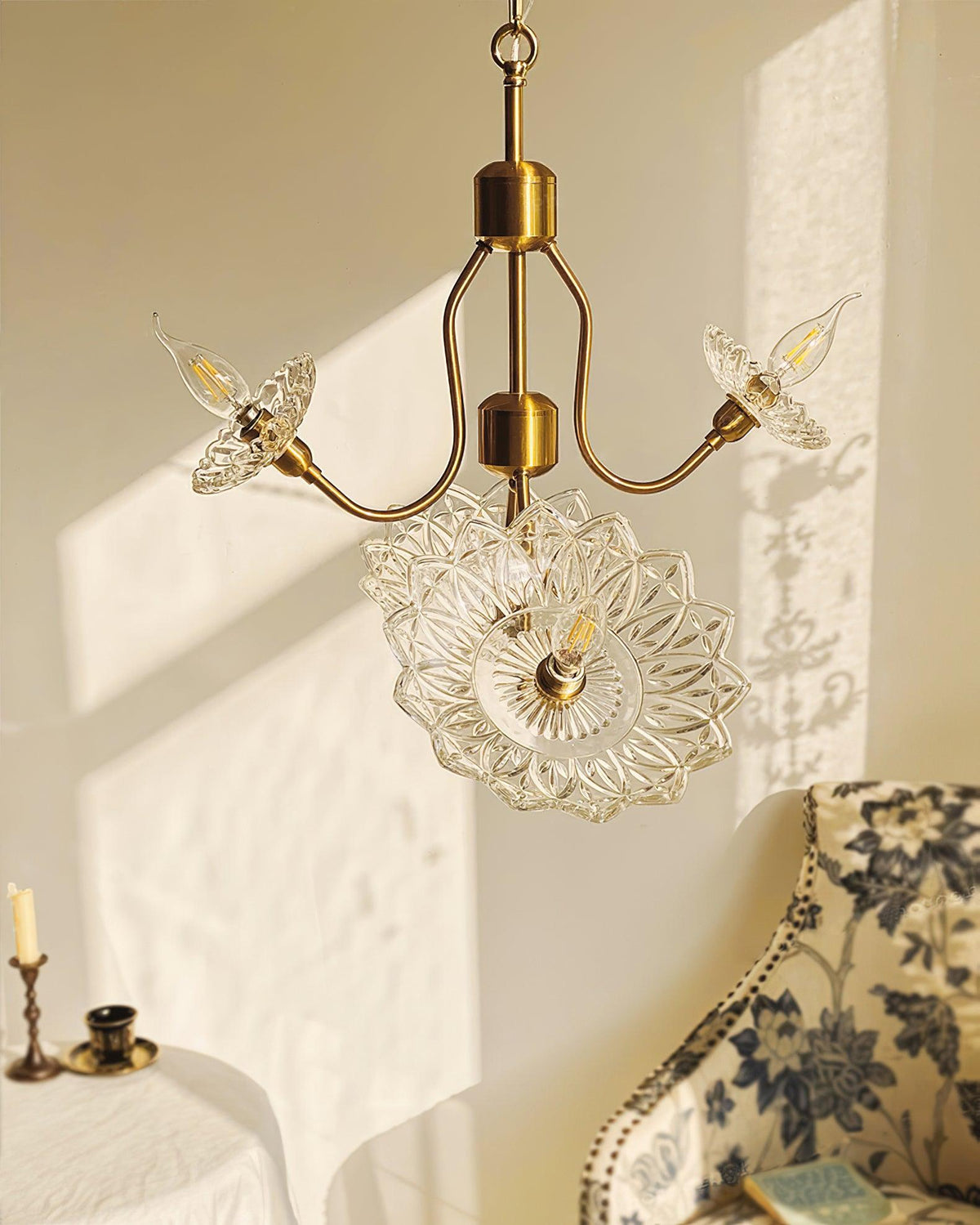 Celareon Chandelier Brass Glass Floral Vintage