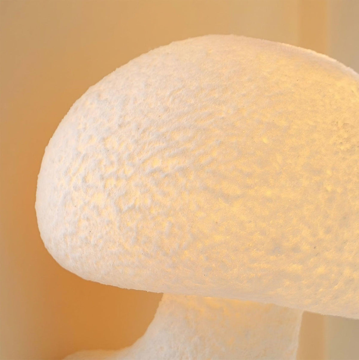Mior Individual Creativity Mushroom Resin Wall Lamp
