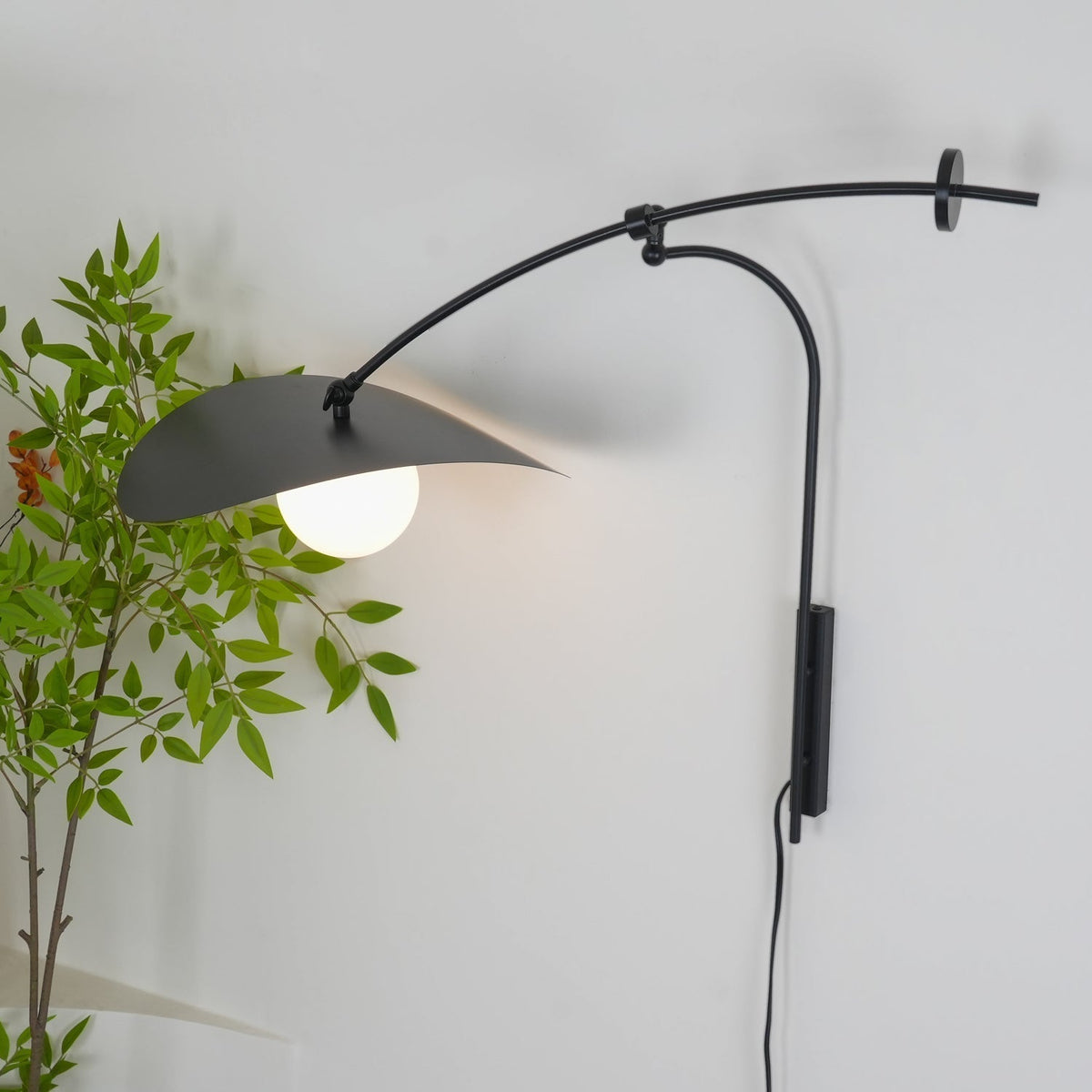 Tirove Glass Minimalist Wall Lamp