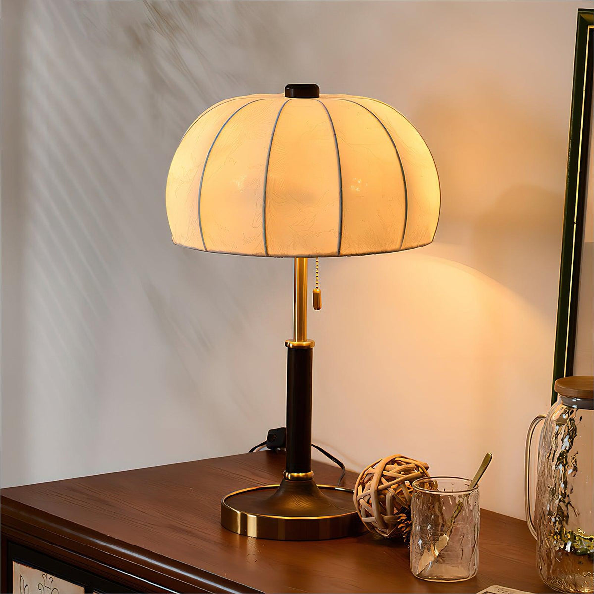 Nalemu Wood Fabric Retro Table Lamp