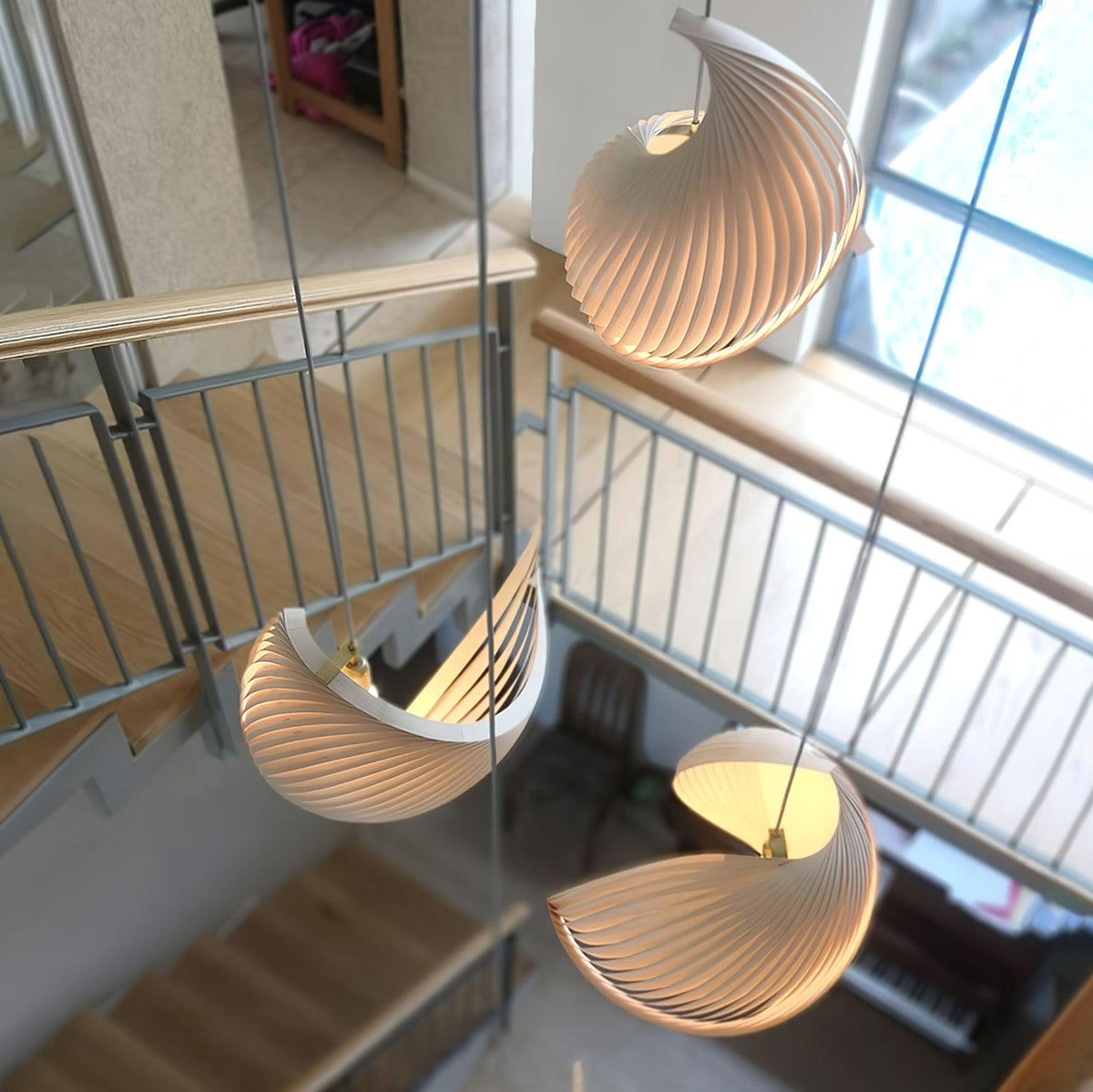 Loe Postmodern Luxury Shell Wood Wood Pendant Light