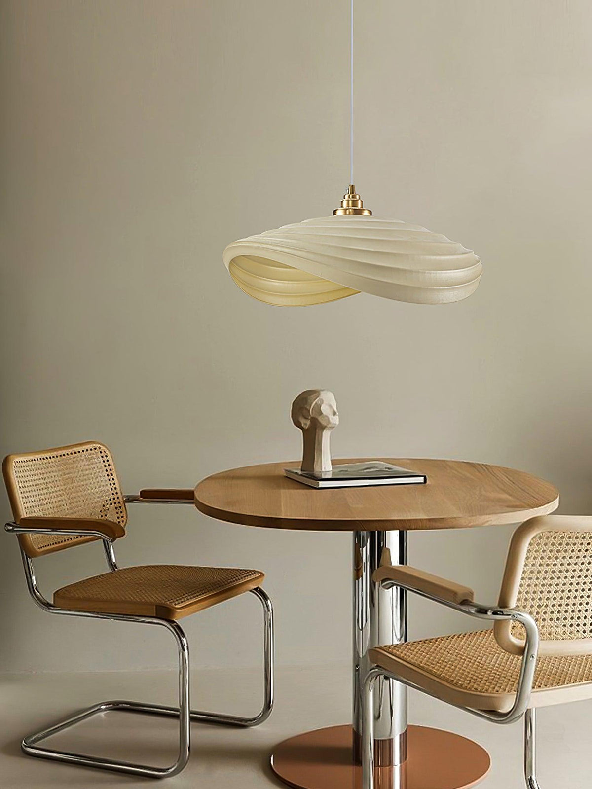 Lucaneria Modern Resin Pendant Light