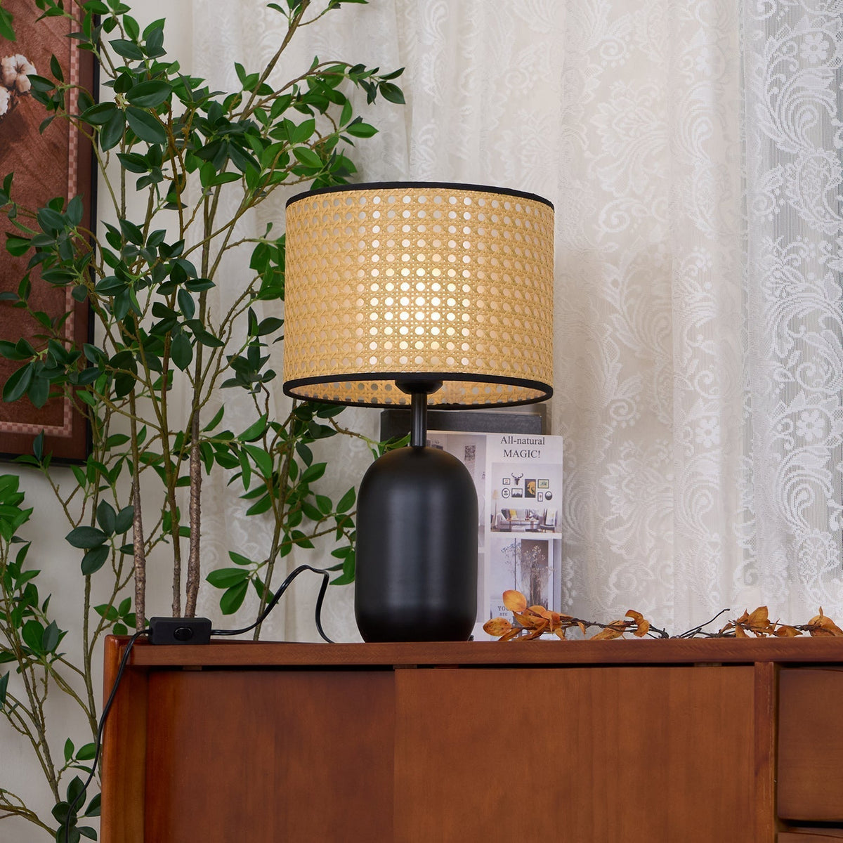Ravarielle Modern Bamboo Table Lamp