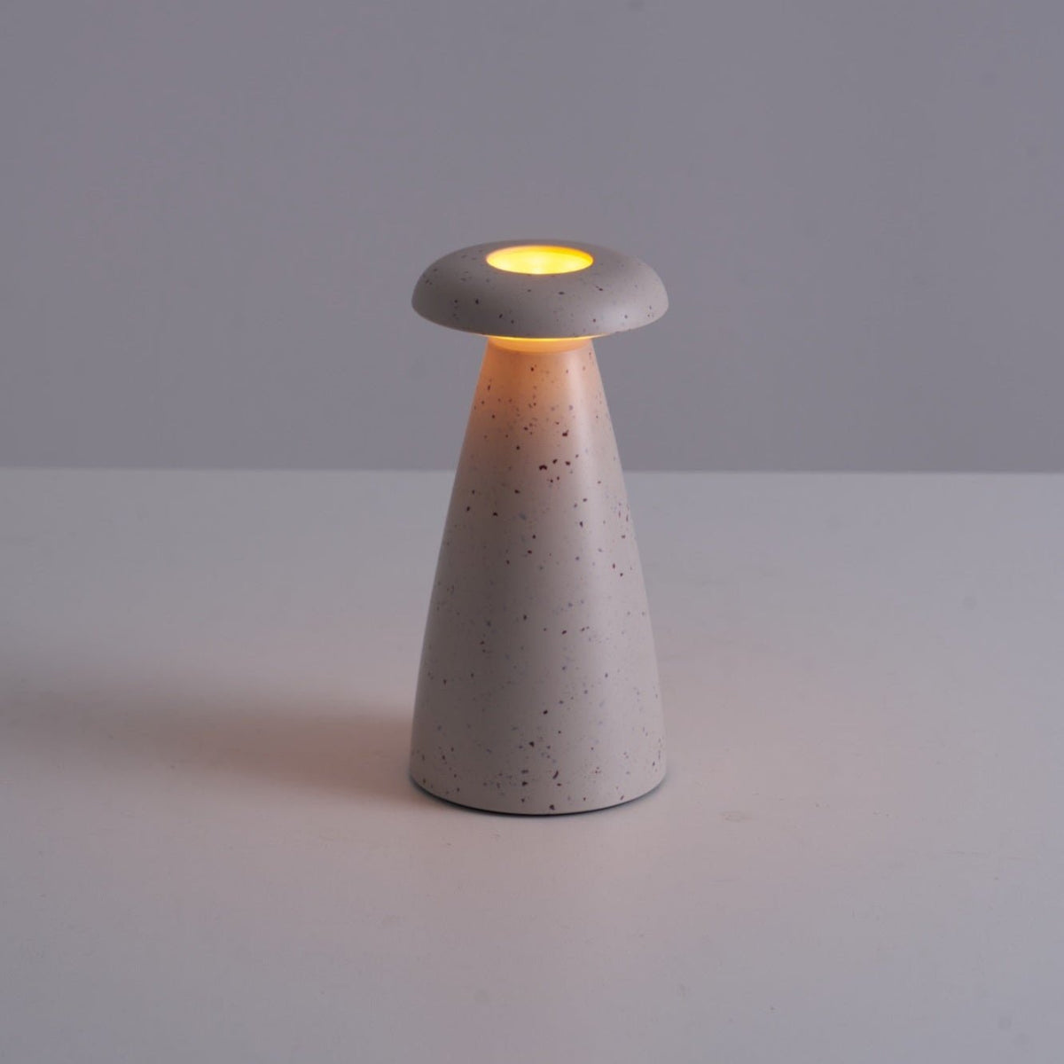 Mushroove Ceramic Minimalist Table Lamp