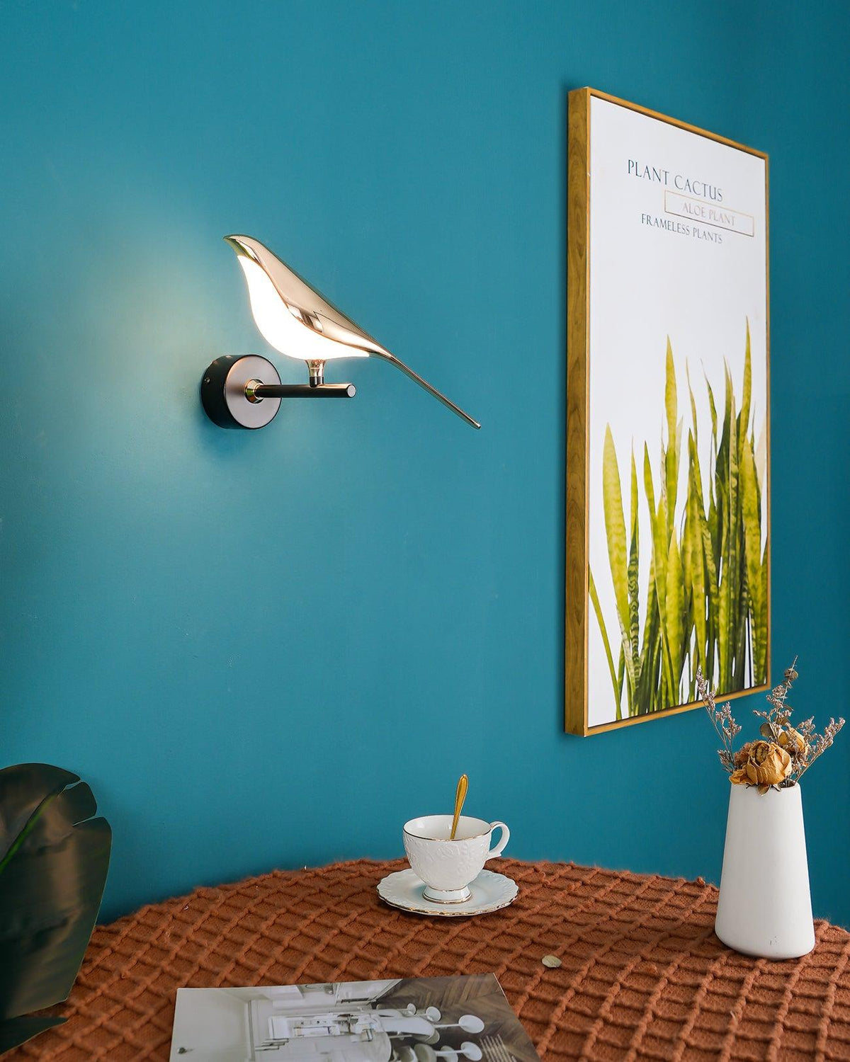 Kehya Iron Indoor Wall Light