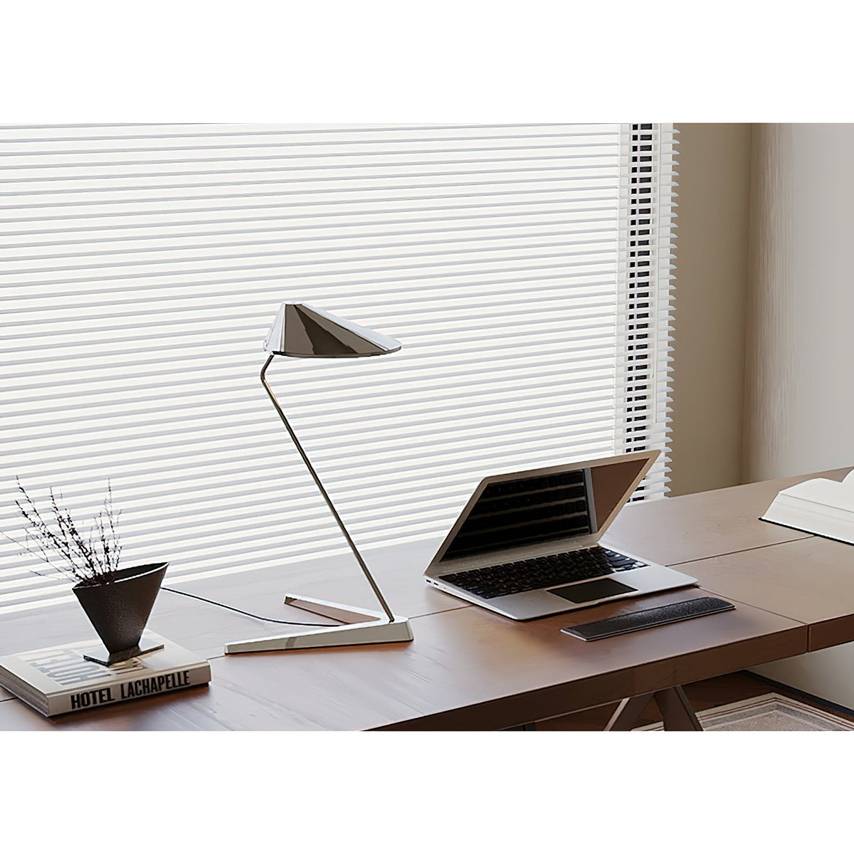 Sable Table Lamp