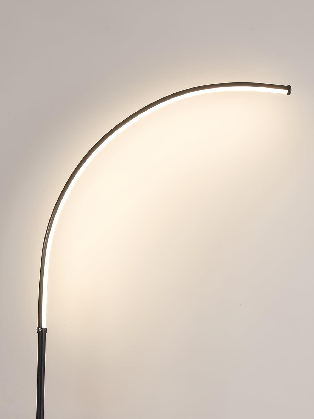Tild Wood Silicone Floor Lamp