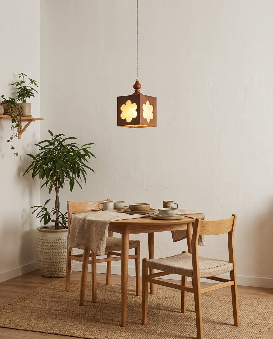 Ravelcombe Pendant Lamp