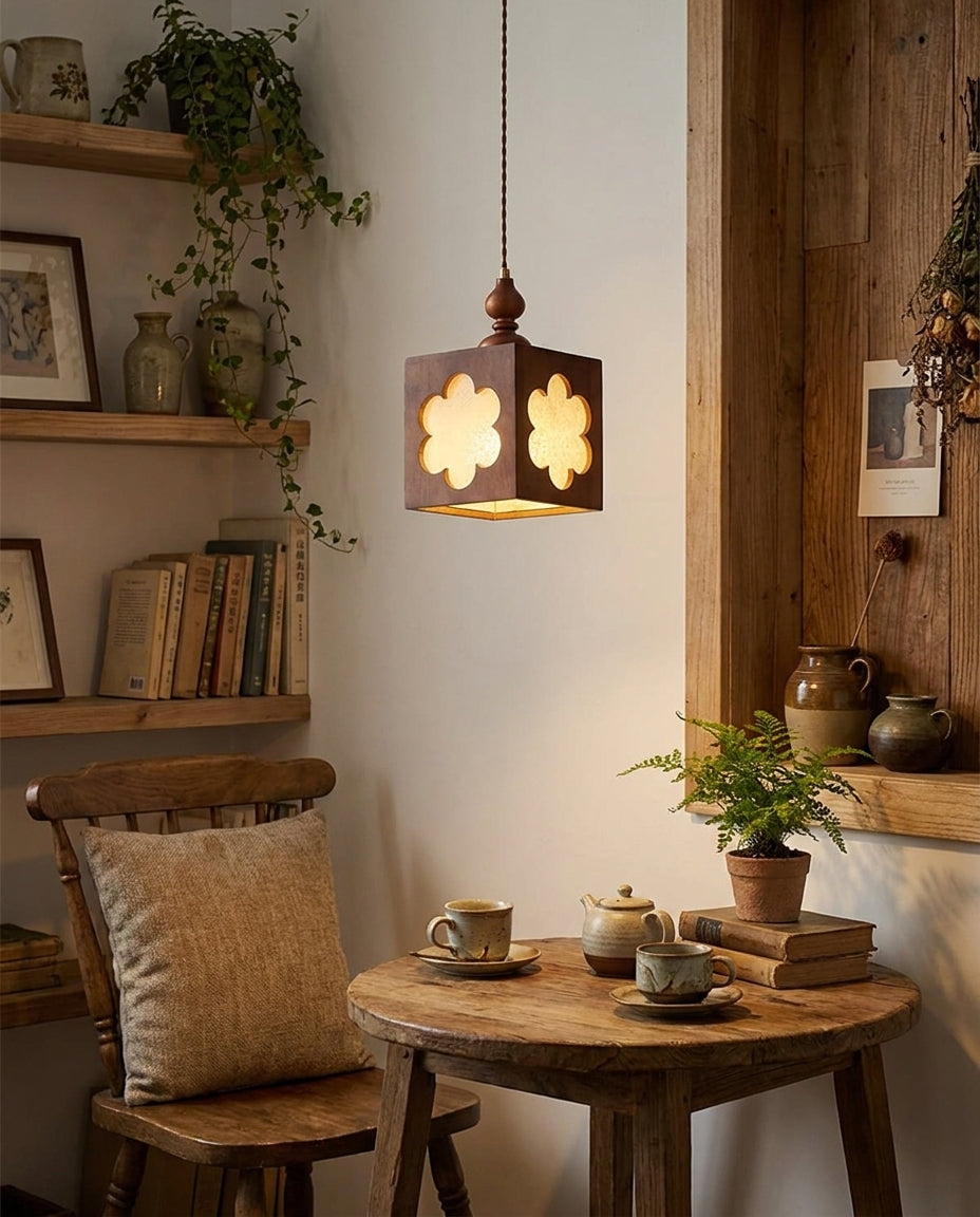 Ravelcombe Pendant Lamp