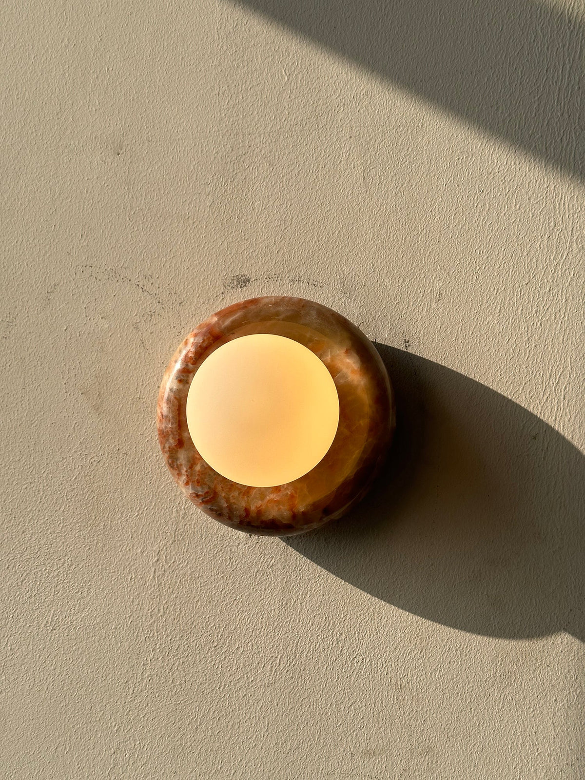 Xezo Onyx Indoor Wall Light