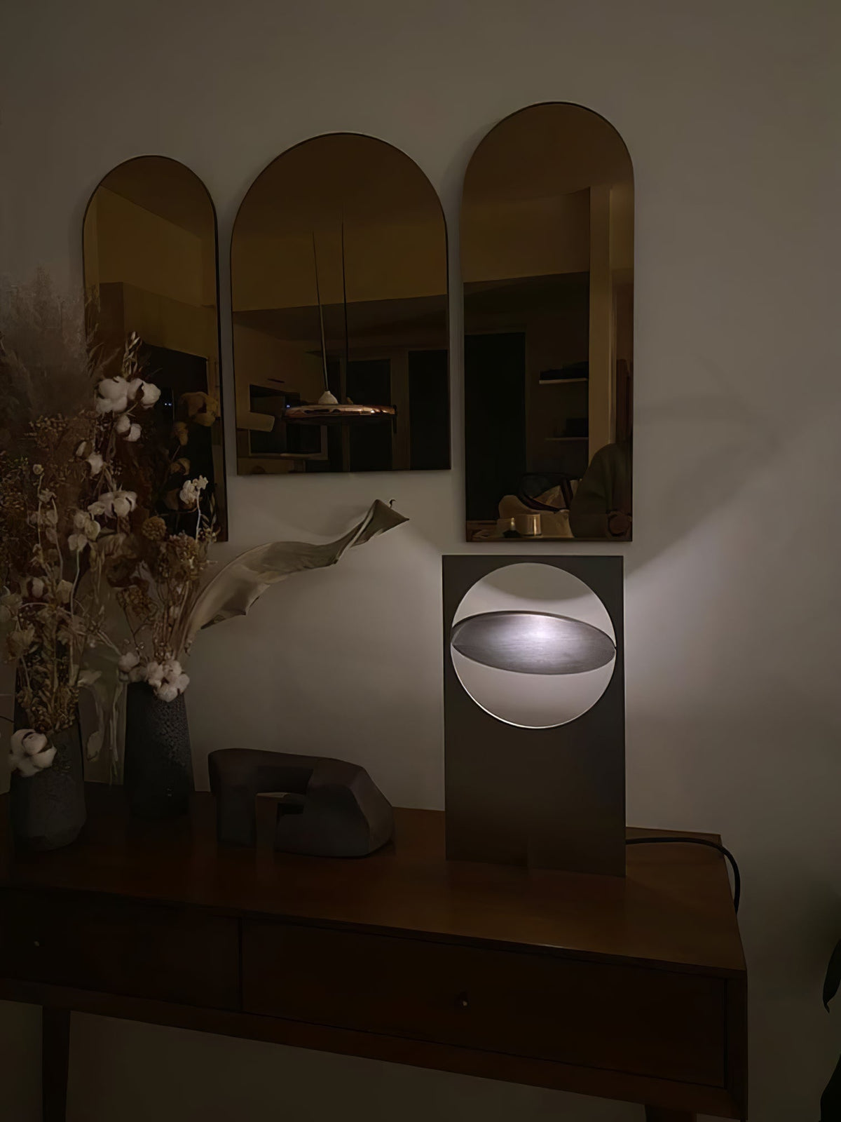 Dekle Table Lamp