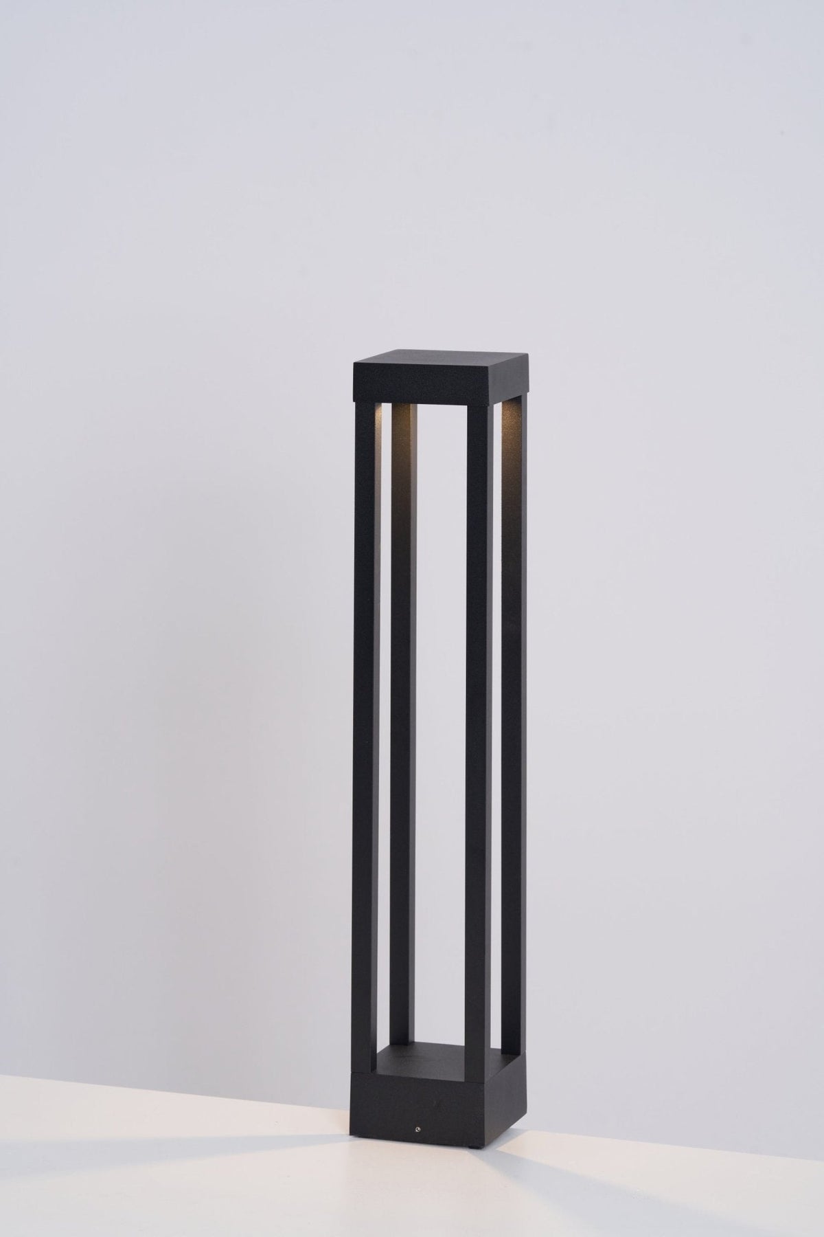 Avenirella Post Outdoor Light