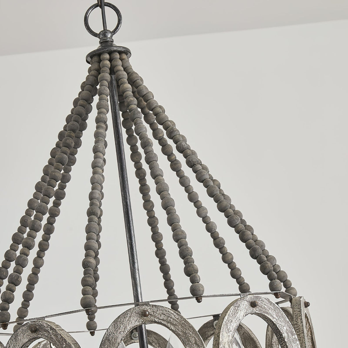 Zasorila Chandelier