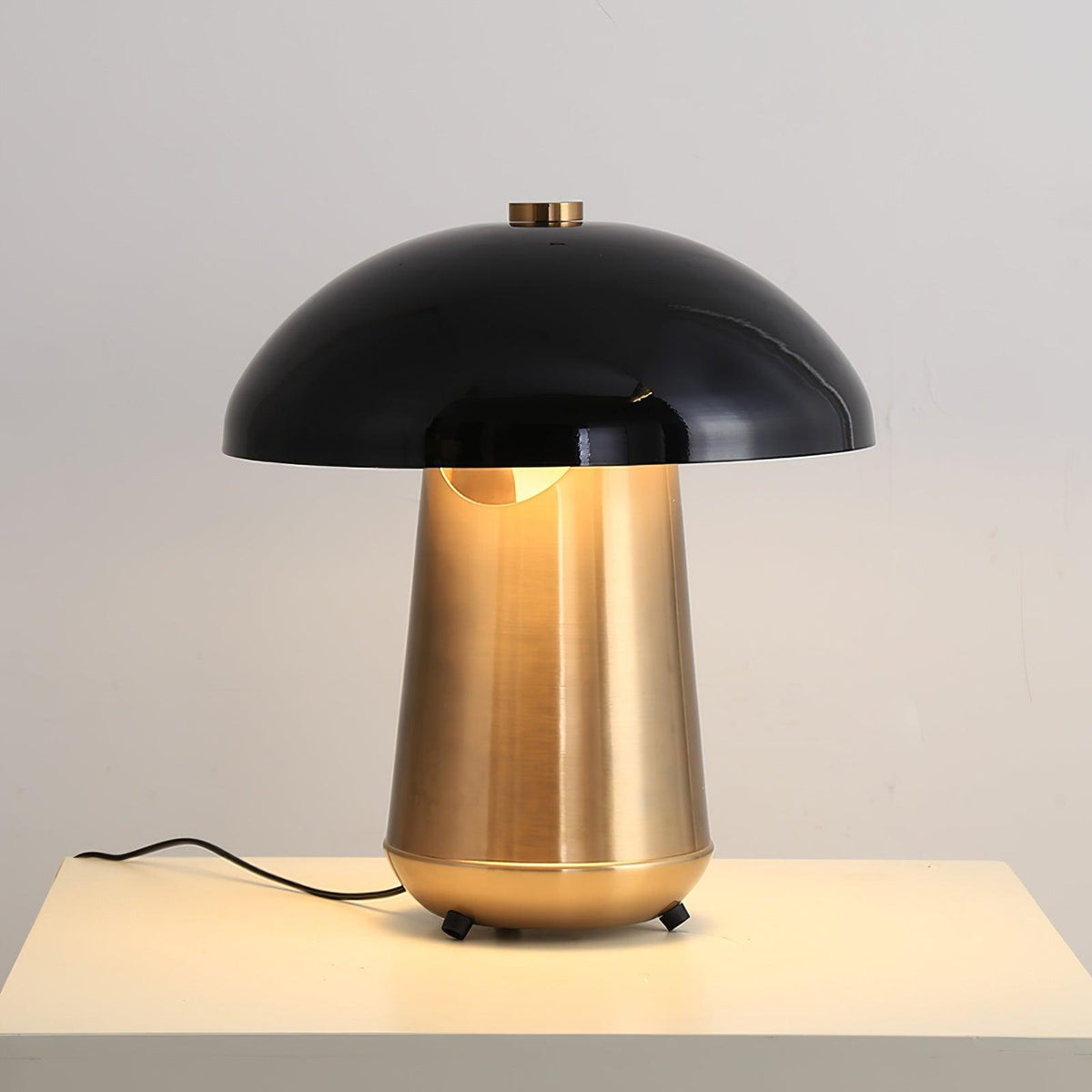 Cirenora Modern Table Lamp