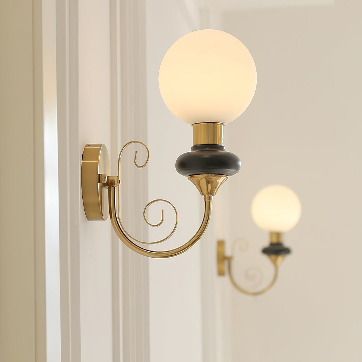Bela Premium Nordic Art Glass Wall Lamp