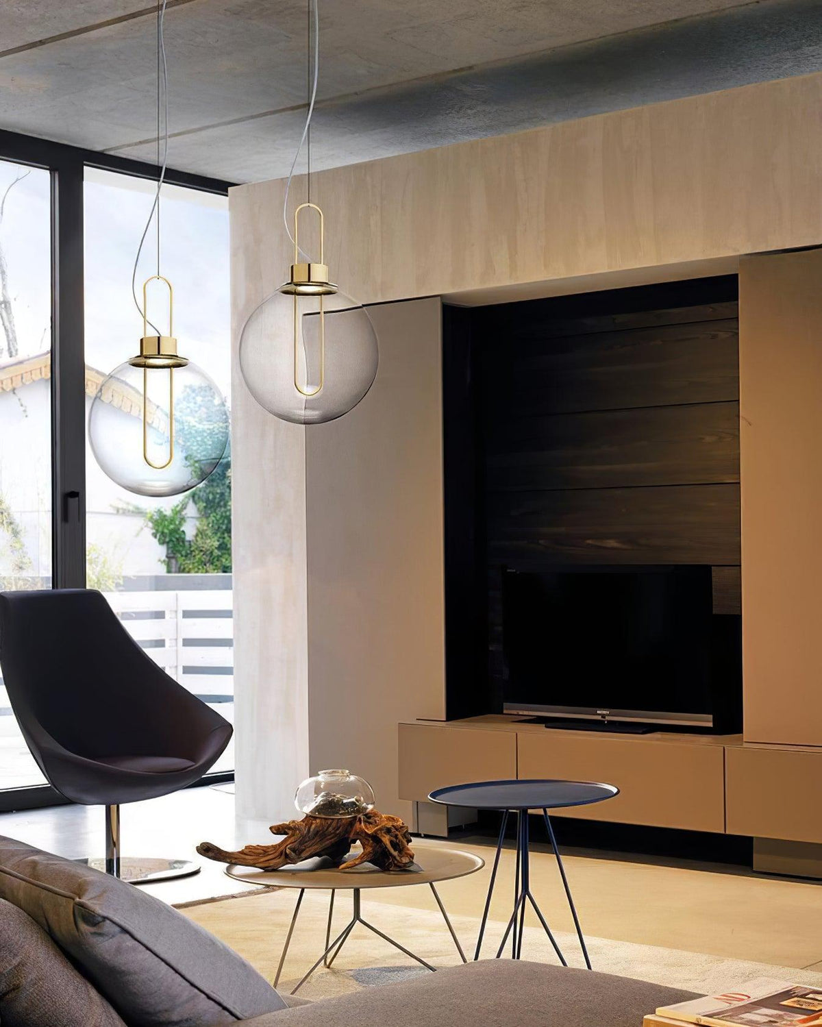 Veloenne Chic Orb Pendant Lamp