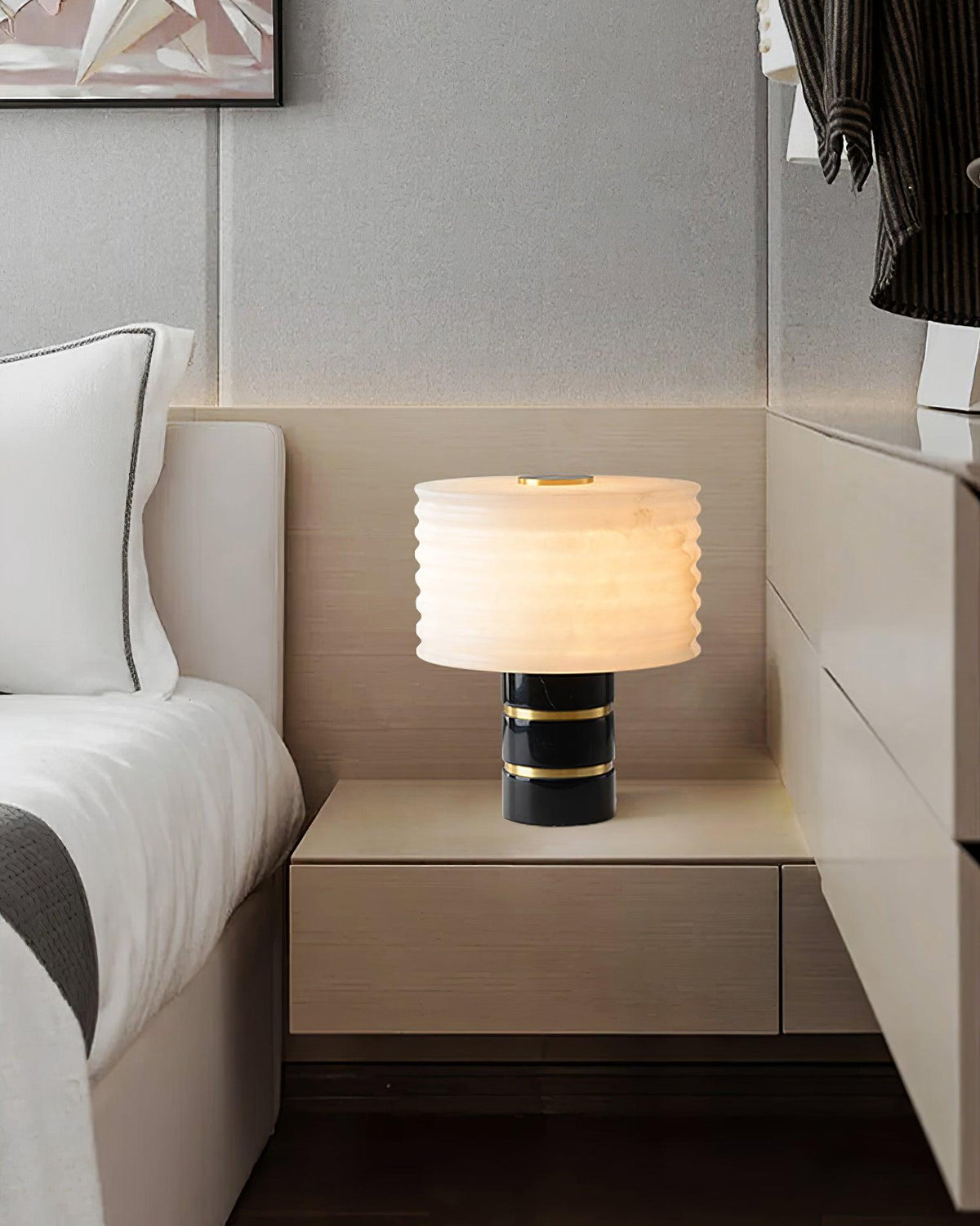 Elmarir Ribbed Alabaster Table Lamp