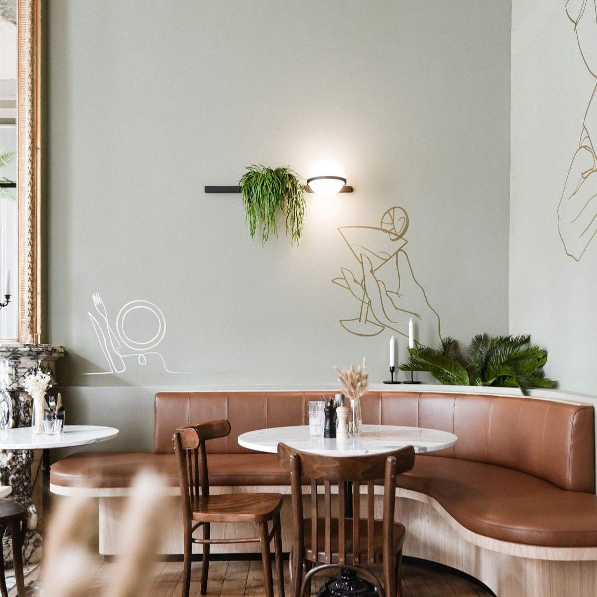 Suren Indoor Outdoor Wall Light