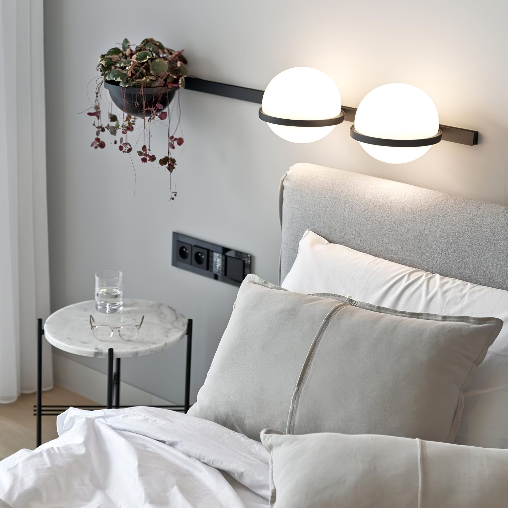 Suren Indoor Outdoor Wall Light