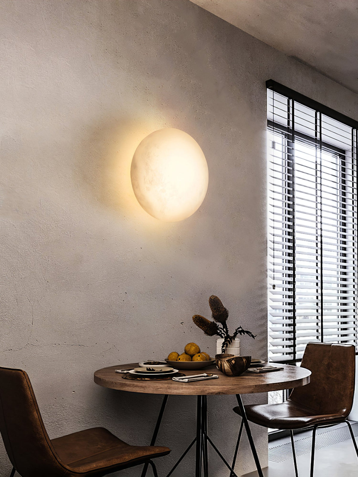 Eurthais Minimalist Alabaster Wall Light