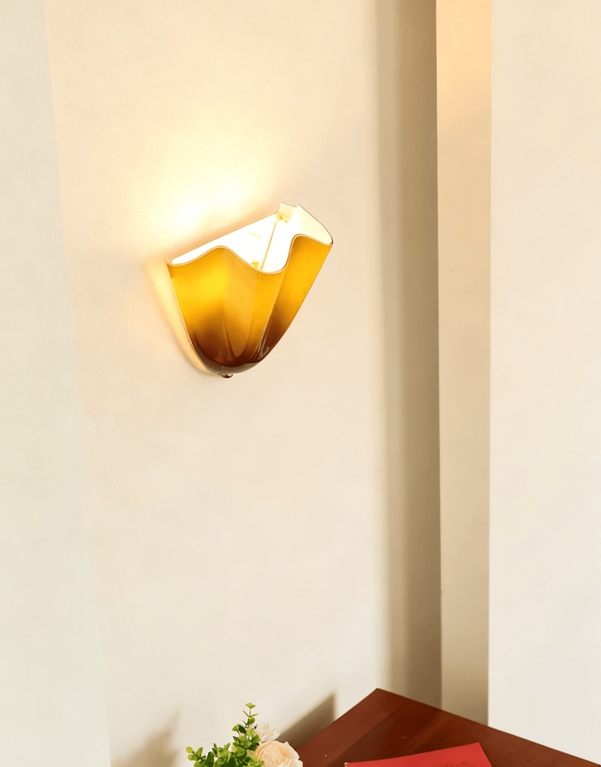 Zakia Glass Indoor Wall Light