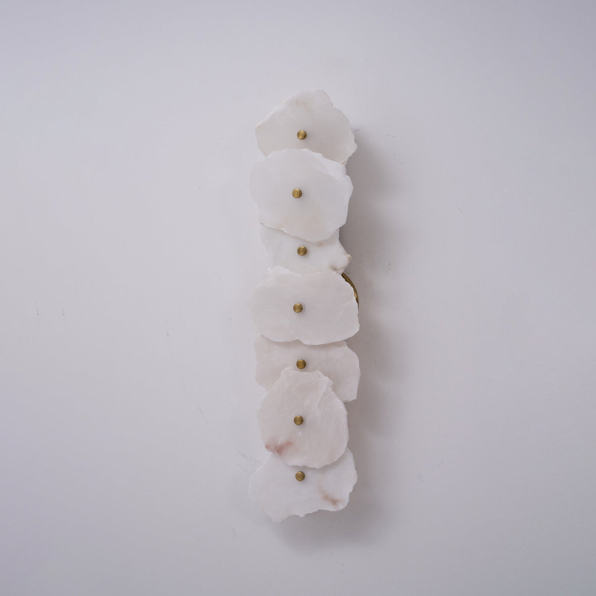 Kokai Alabaster Indoor Wall Light