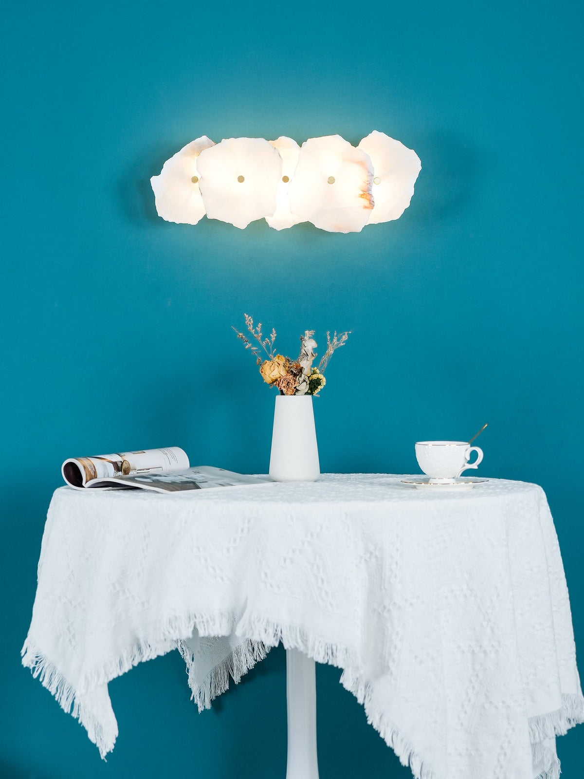 Kokai Alabaster Indoor Wall Light